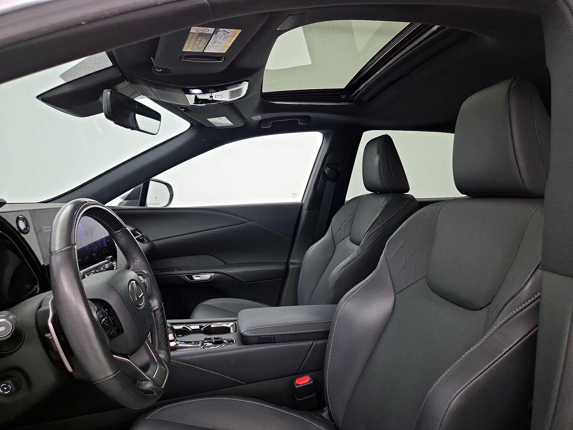 Thumbnail: 2023 Lexus RX - 19