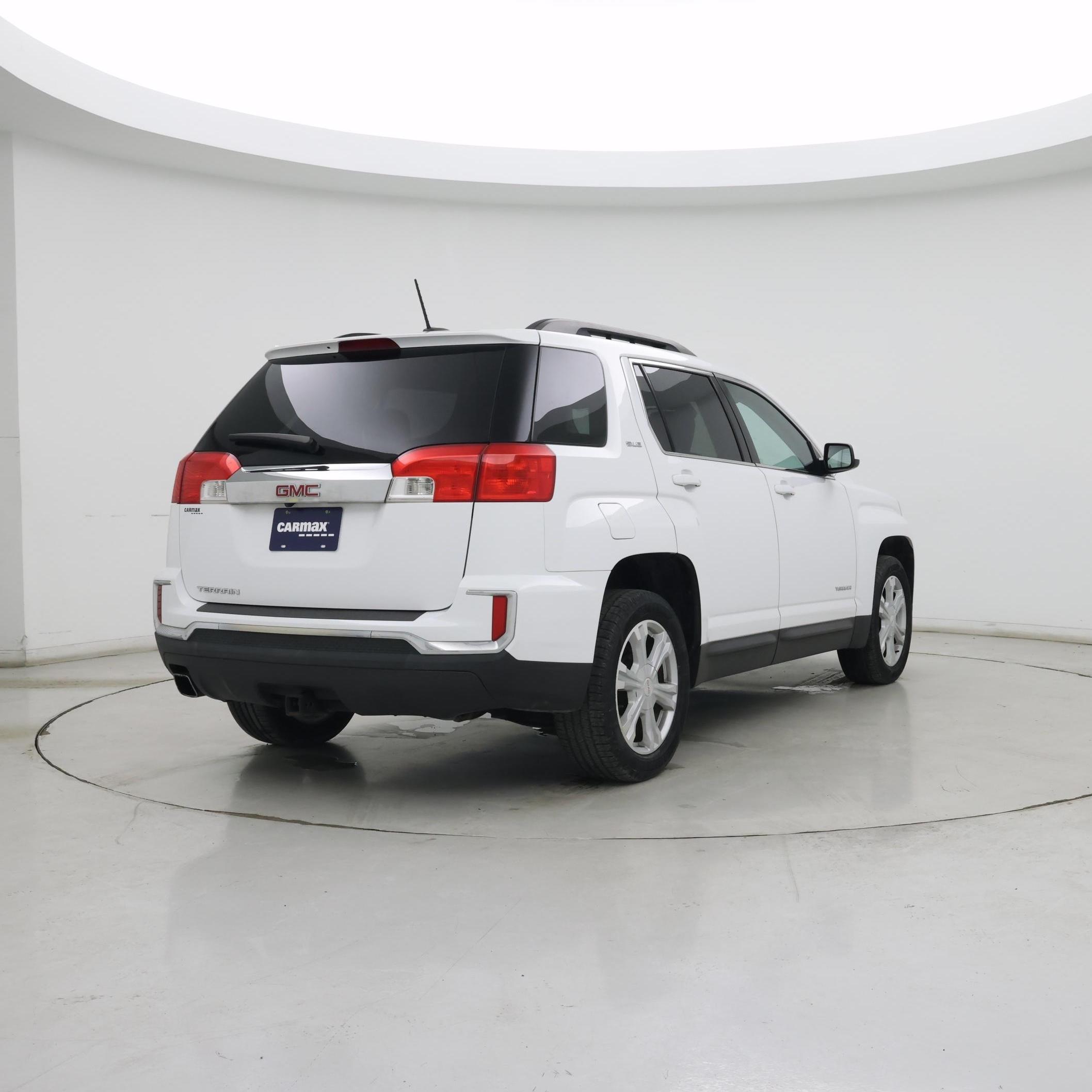 Thumbnail: 2017 GMC Terrain - 8