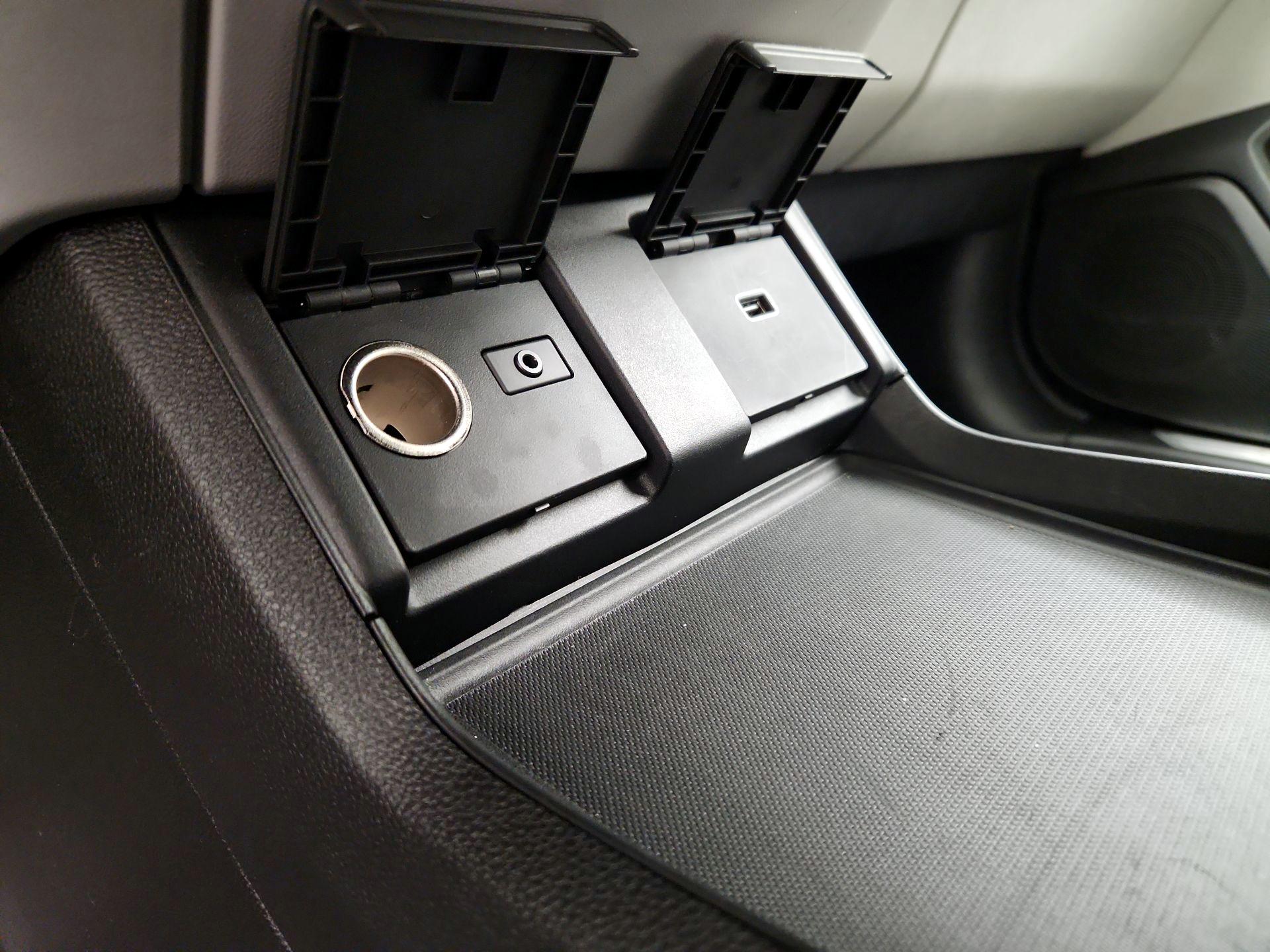 Thumbnail: 2021 Acura RDX - 19