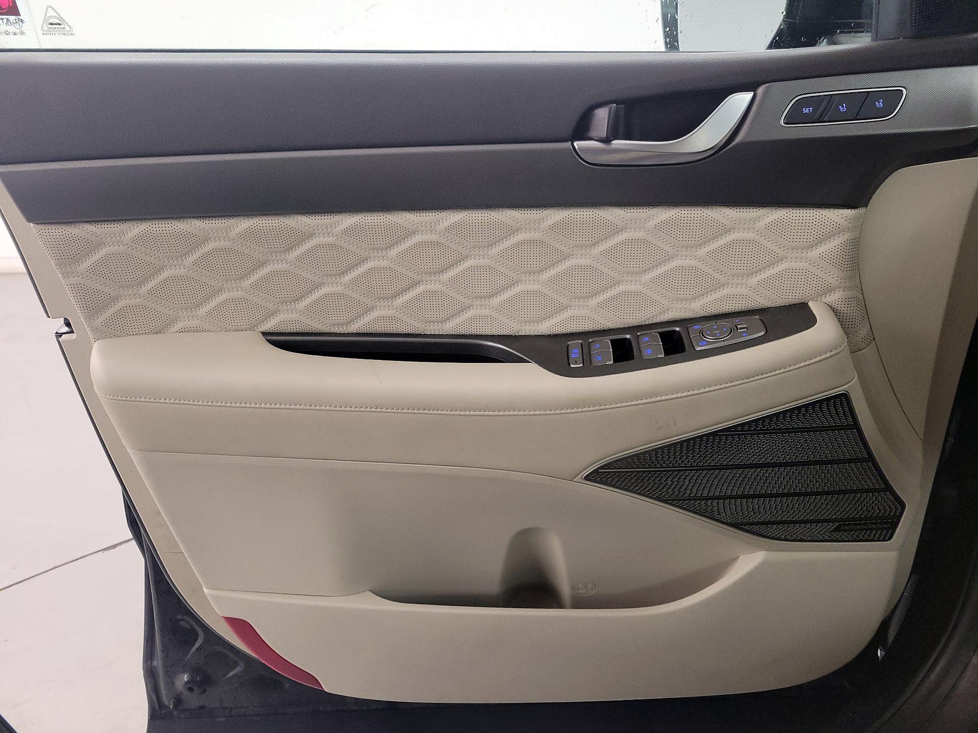 Thumbnail: 2020 Hyundai Palisade - 12