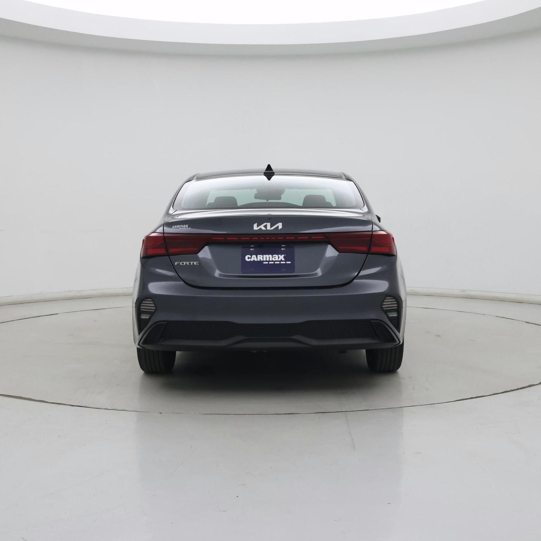 Thumbnail: 2023 Kia Forte - 8