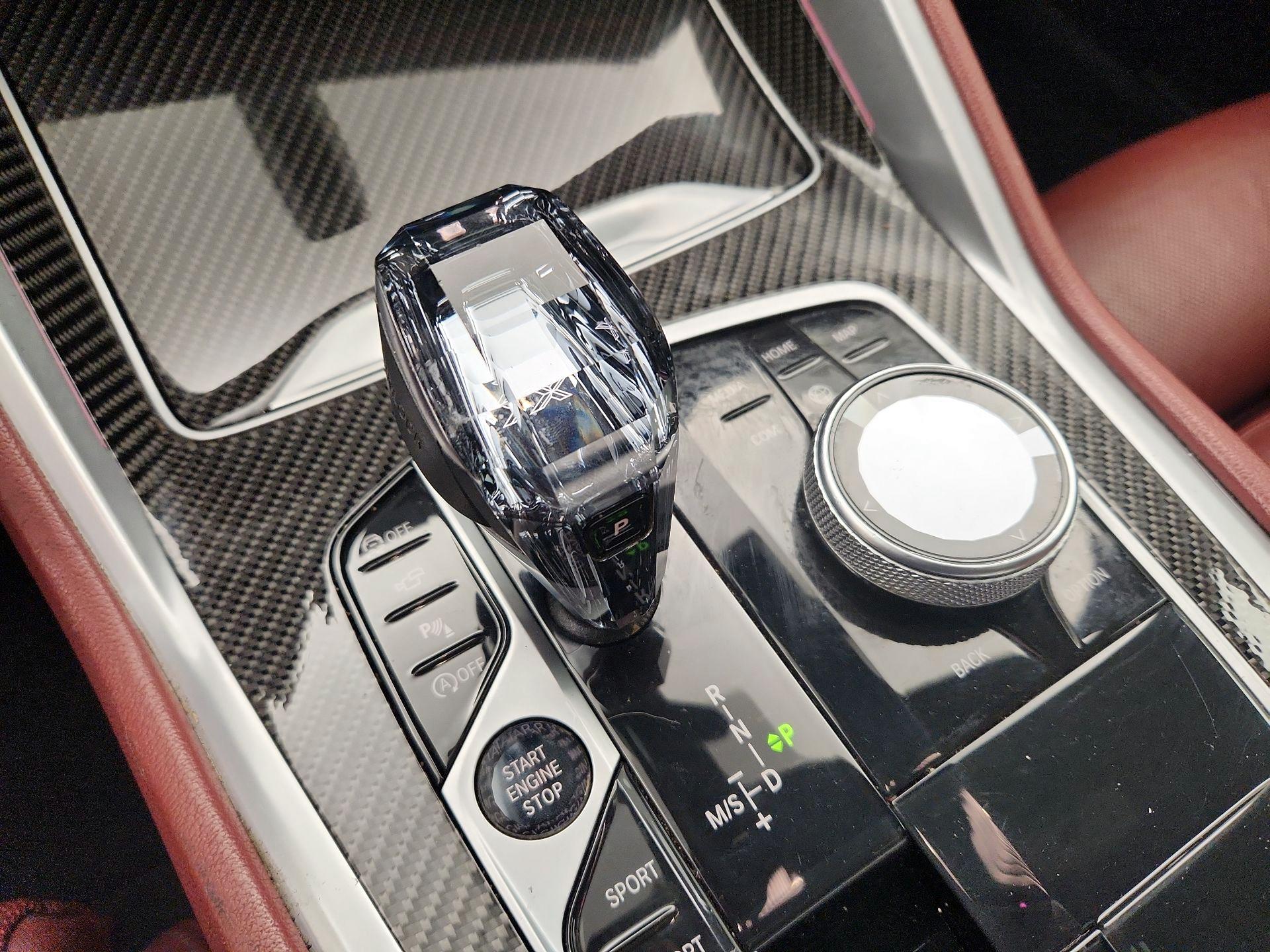 Thumbnail: 2021 BMW X6 - 18