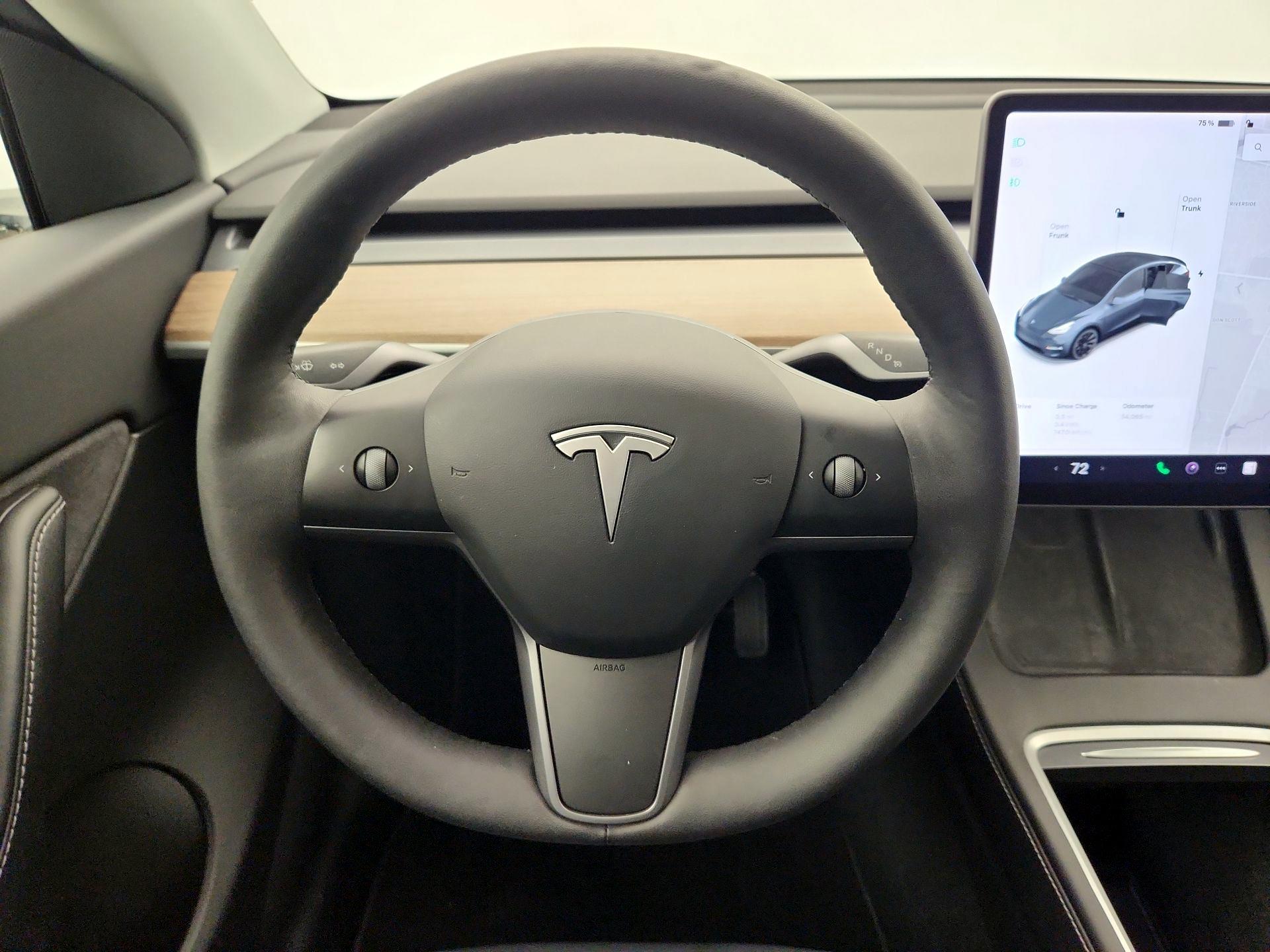 Thumbnail: 2021 Tesla Model Y - 10