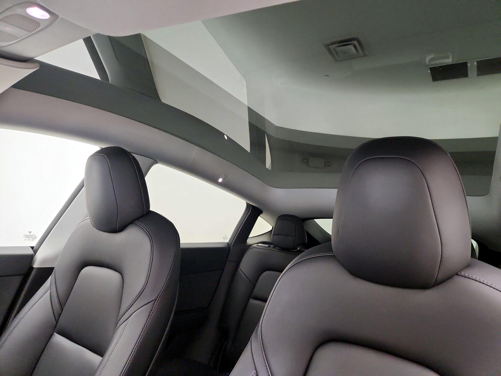 Thumbnail: 2021 Tesla Model Y - 18