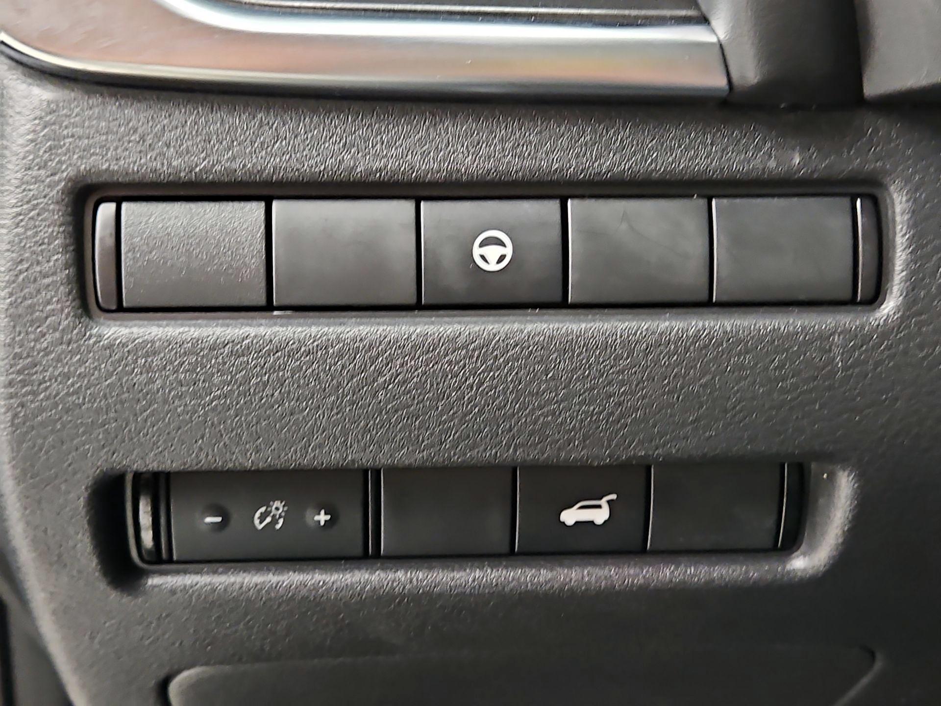 Thumbnail: 2021 Nissan Rogue - 13