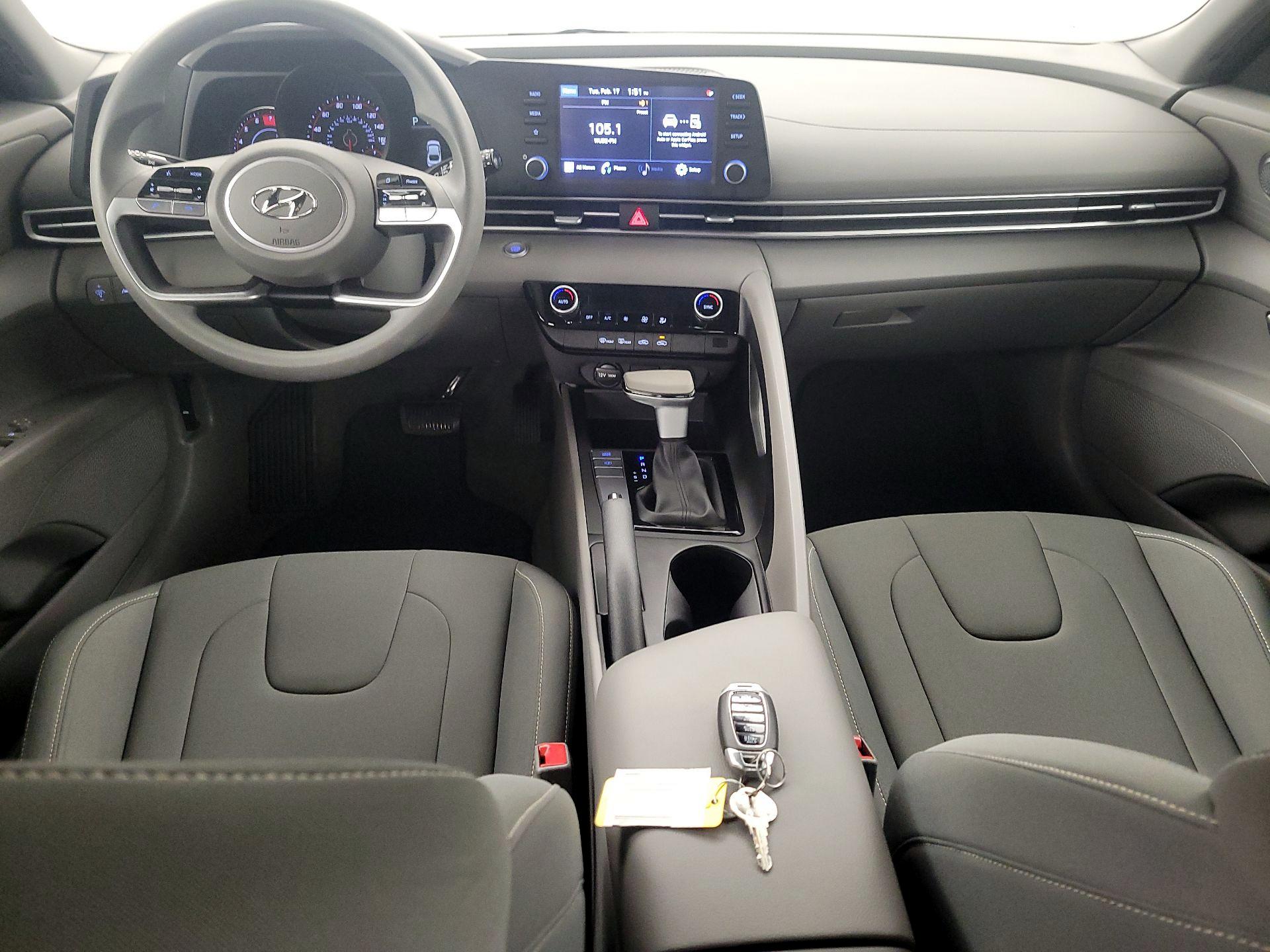 Thumbnail: 2023 Hyundai Elantra - 9