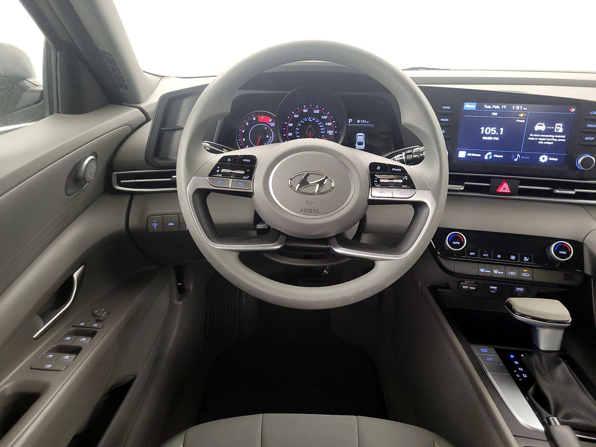 Thumbnail: 2023 Hyundai Elantra - 10