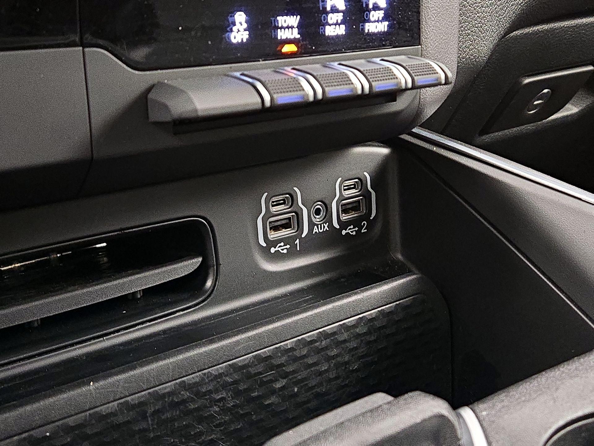 Thumbnail: 2022 RAM 1500 - 18