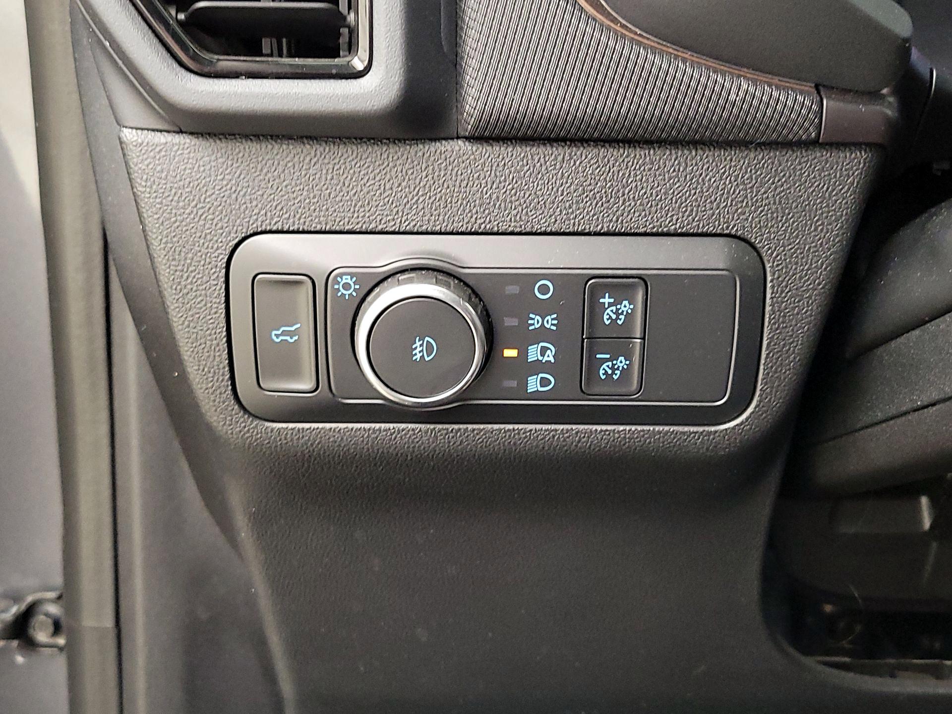 Thumbnail: 2022 Ford Bronco Sport - 13