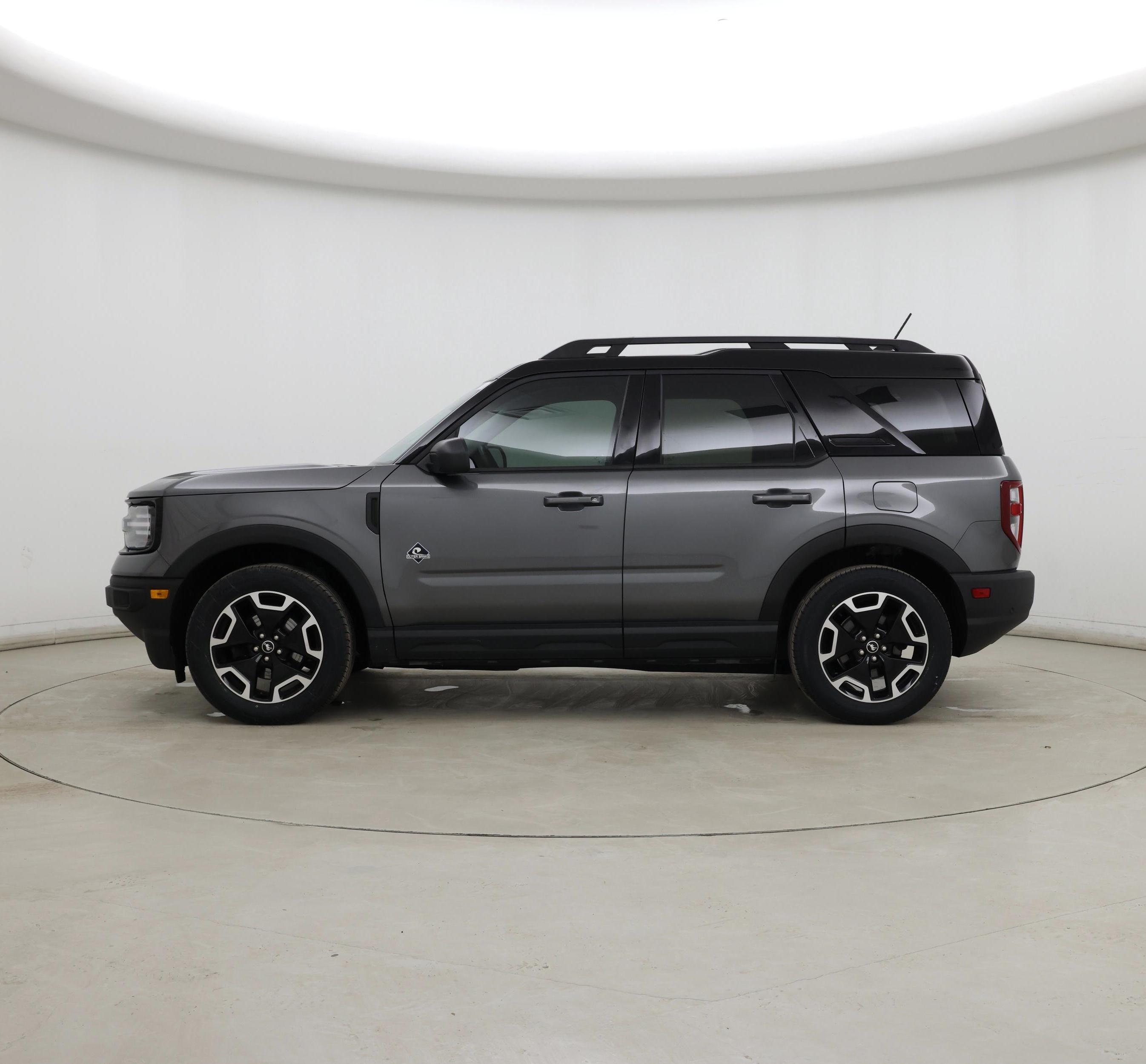 Thumbnail: 2022 Ford Bronco Sport - 3