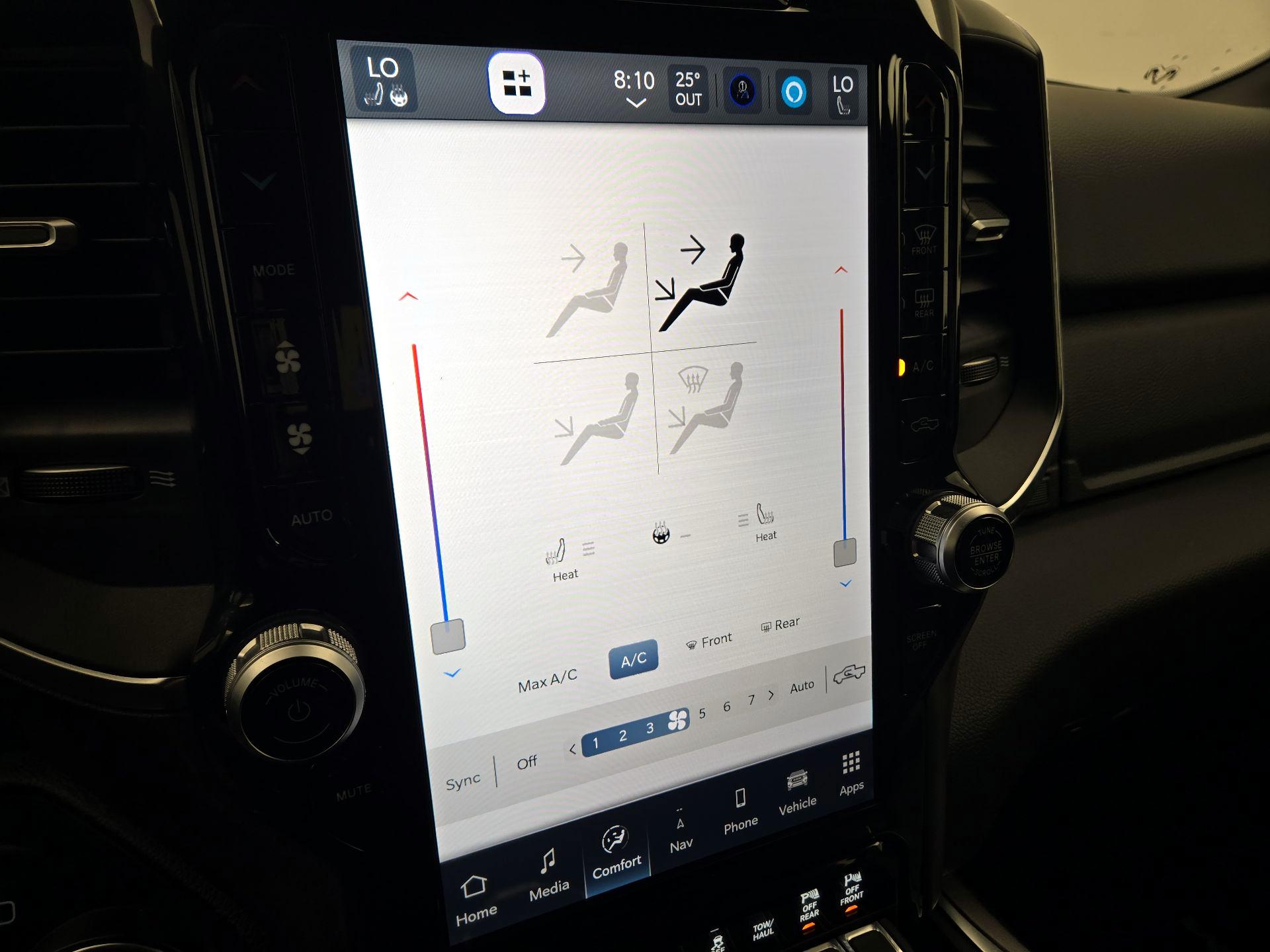 Thumbnail: 2024 RAM 1500 - 17