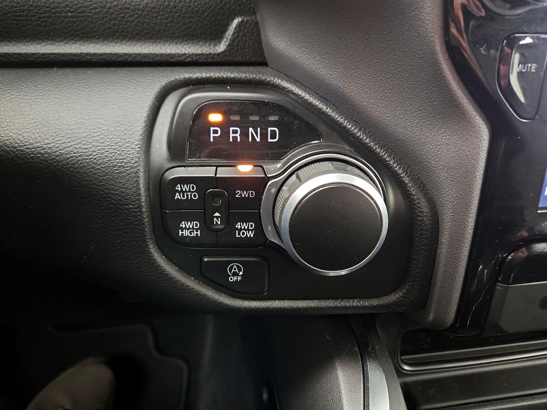 Thumbnail: 2024 RAM 1500 - 18