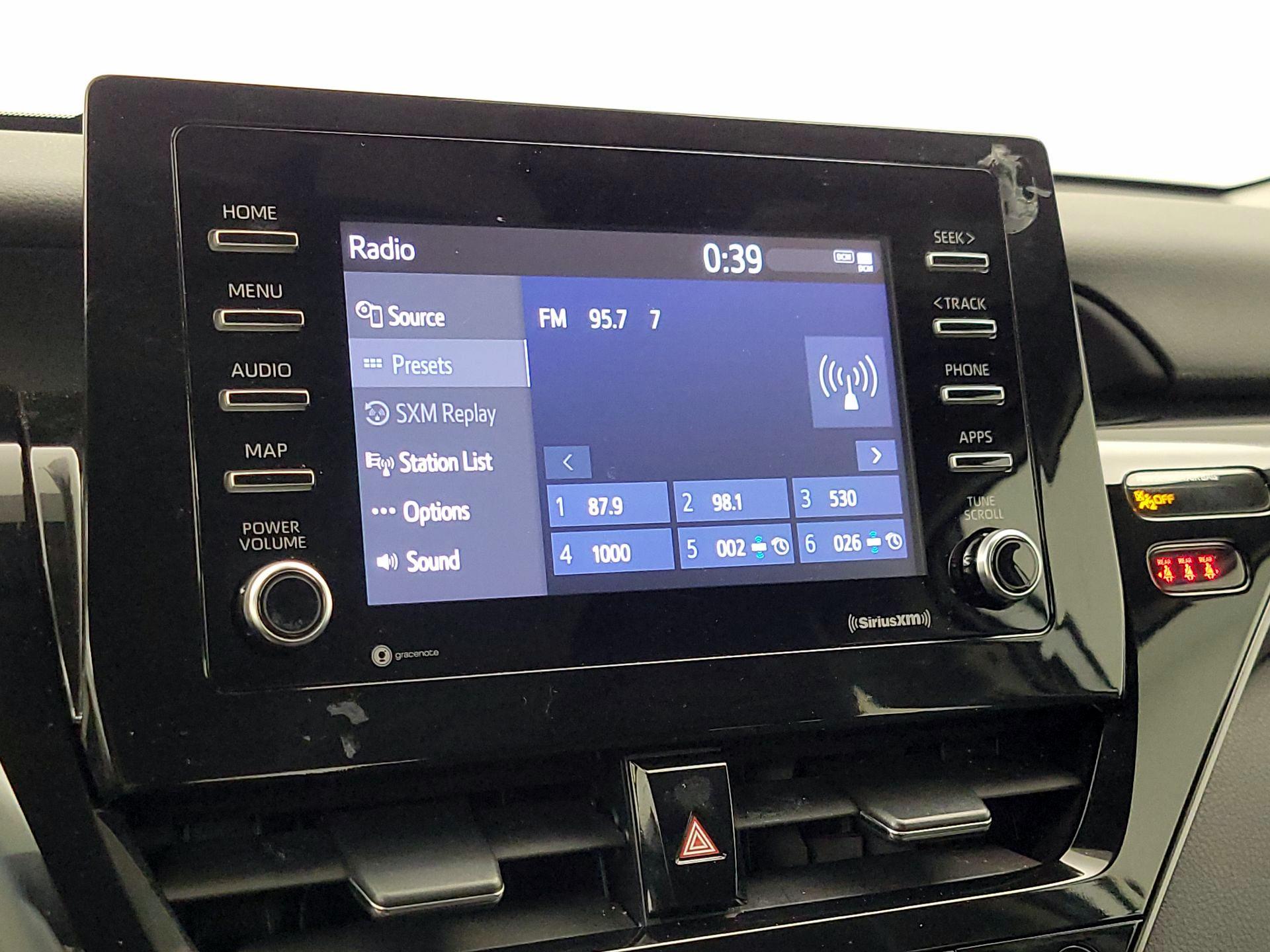 Thumbnail: 2022 Toyota Camry - 15