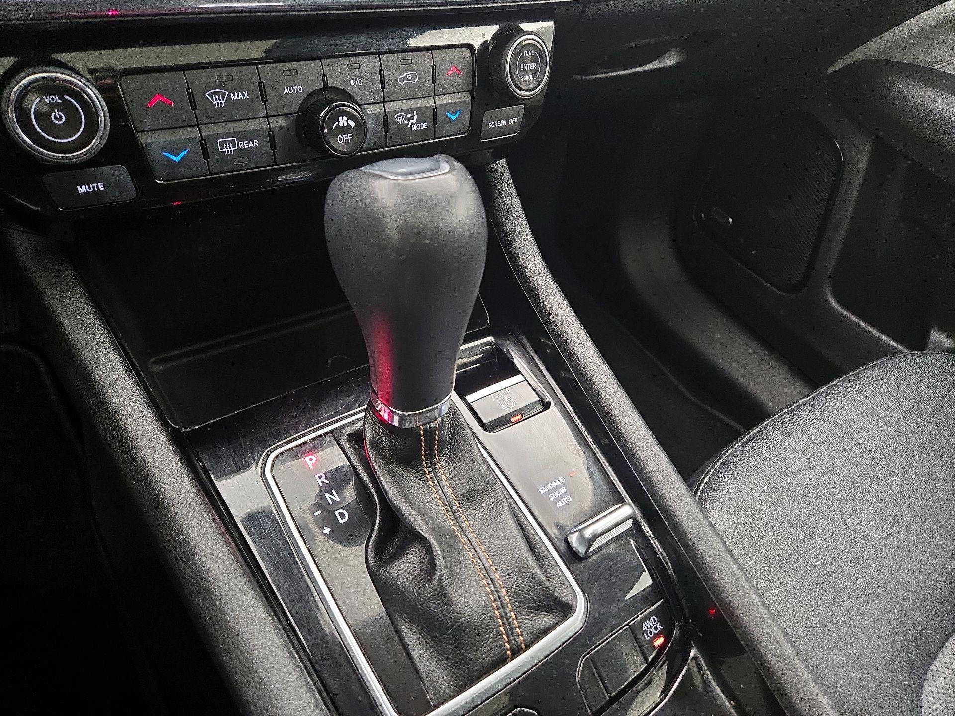 Thumbnail: 2022 Jeep Compass - 17