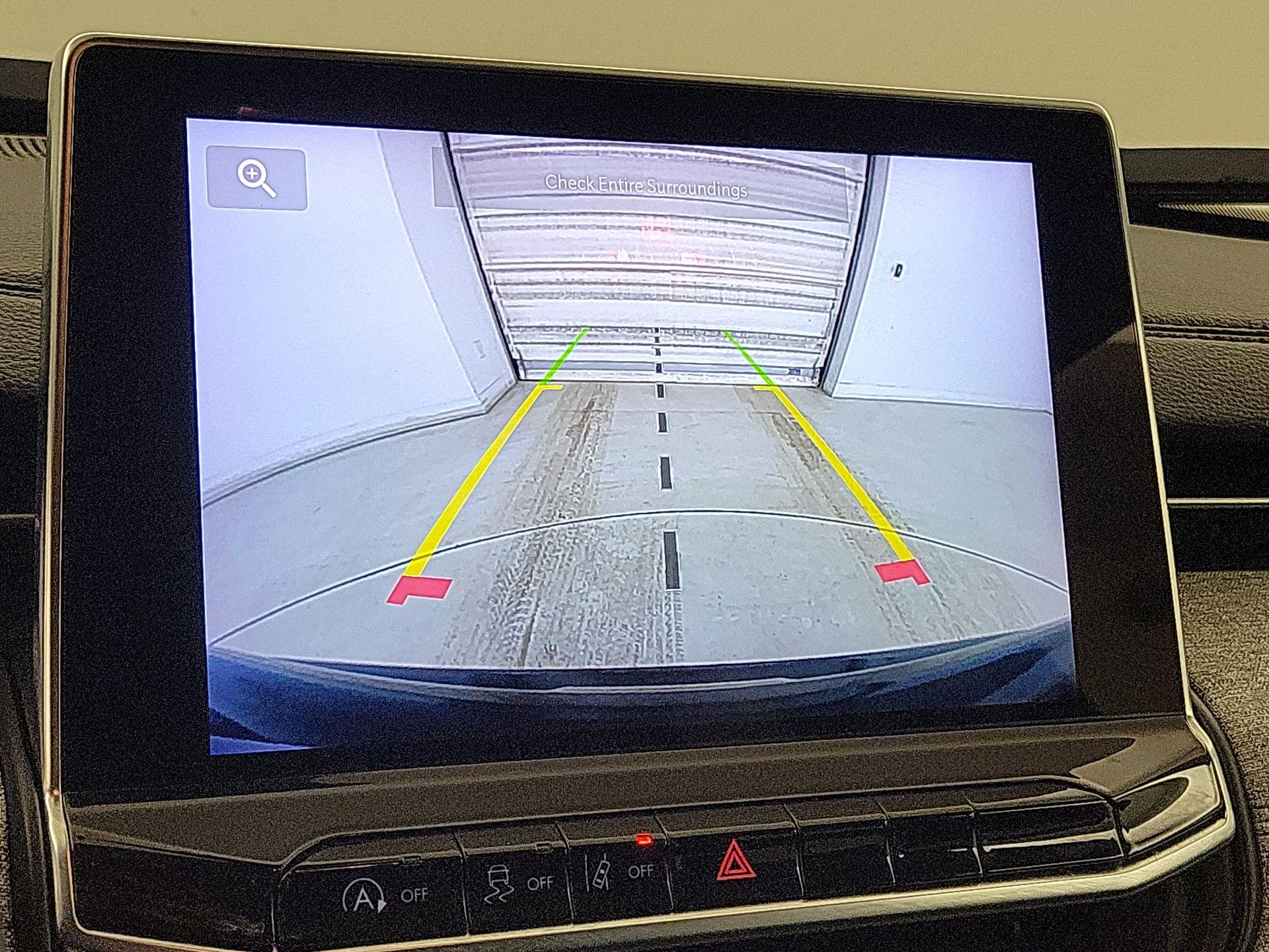 Thumbnail: 2022 Jeep Compass - 14