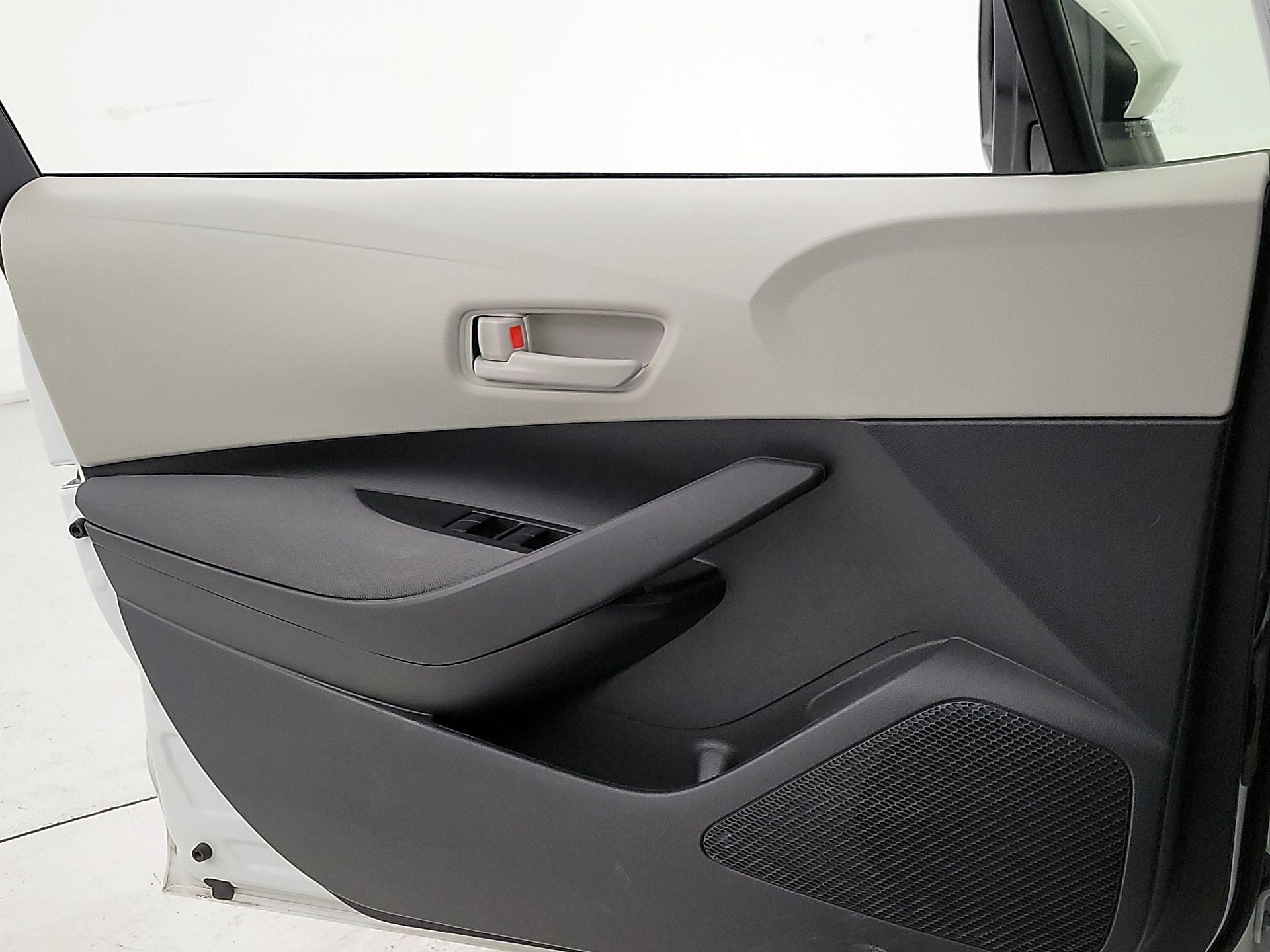 Thumbnail: 2023 Toyota Corolla - 12