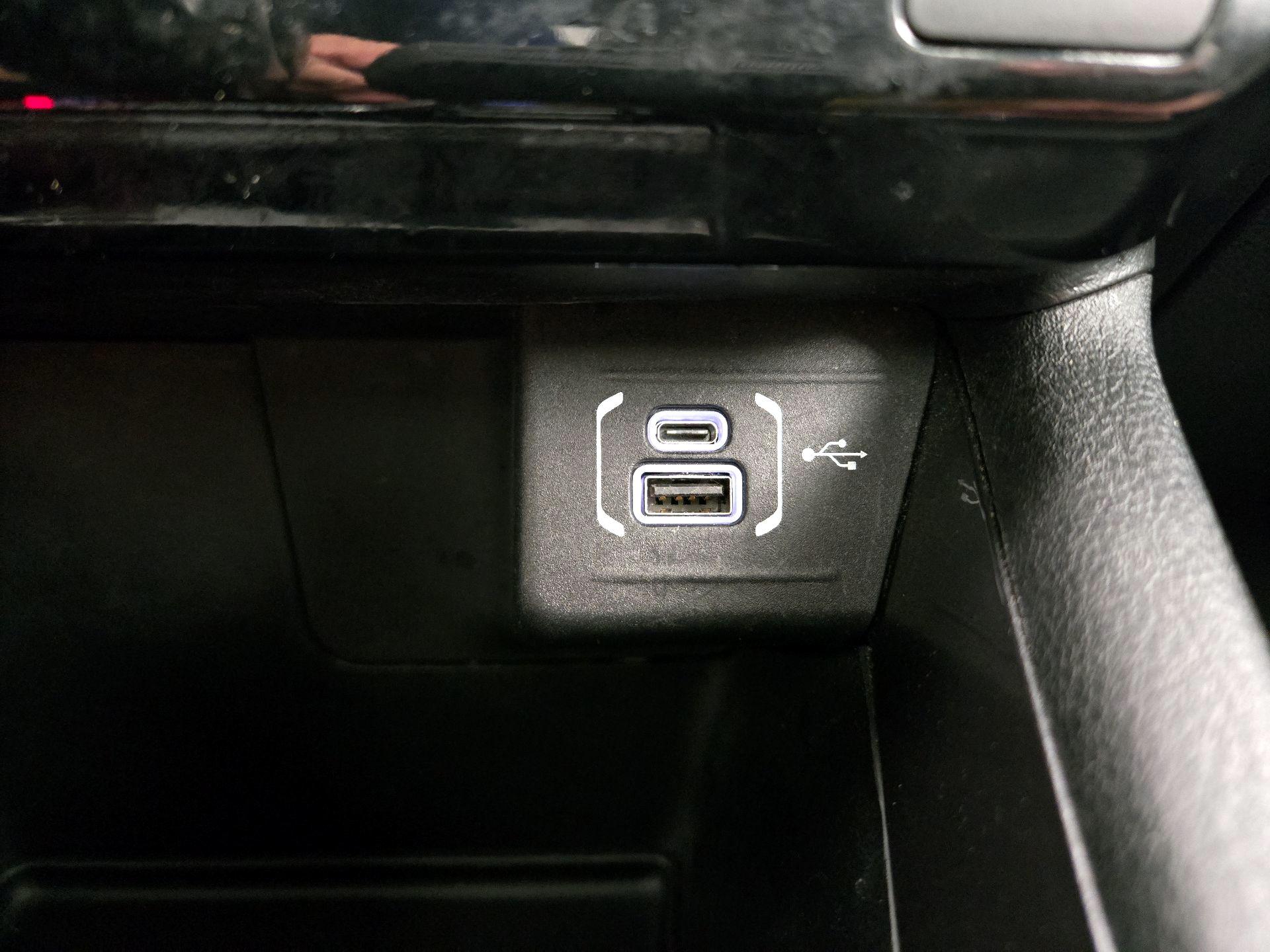 Thumbnail: 2022 Jeep Compass - 18