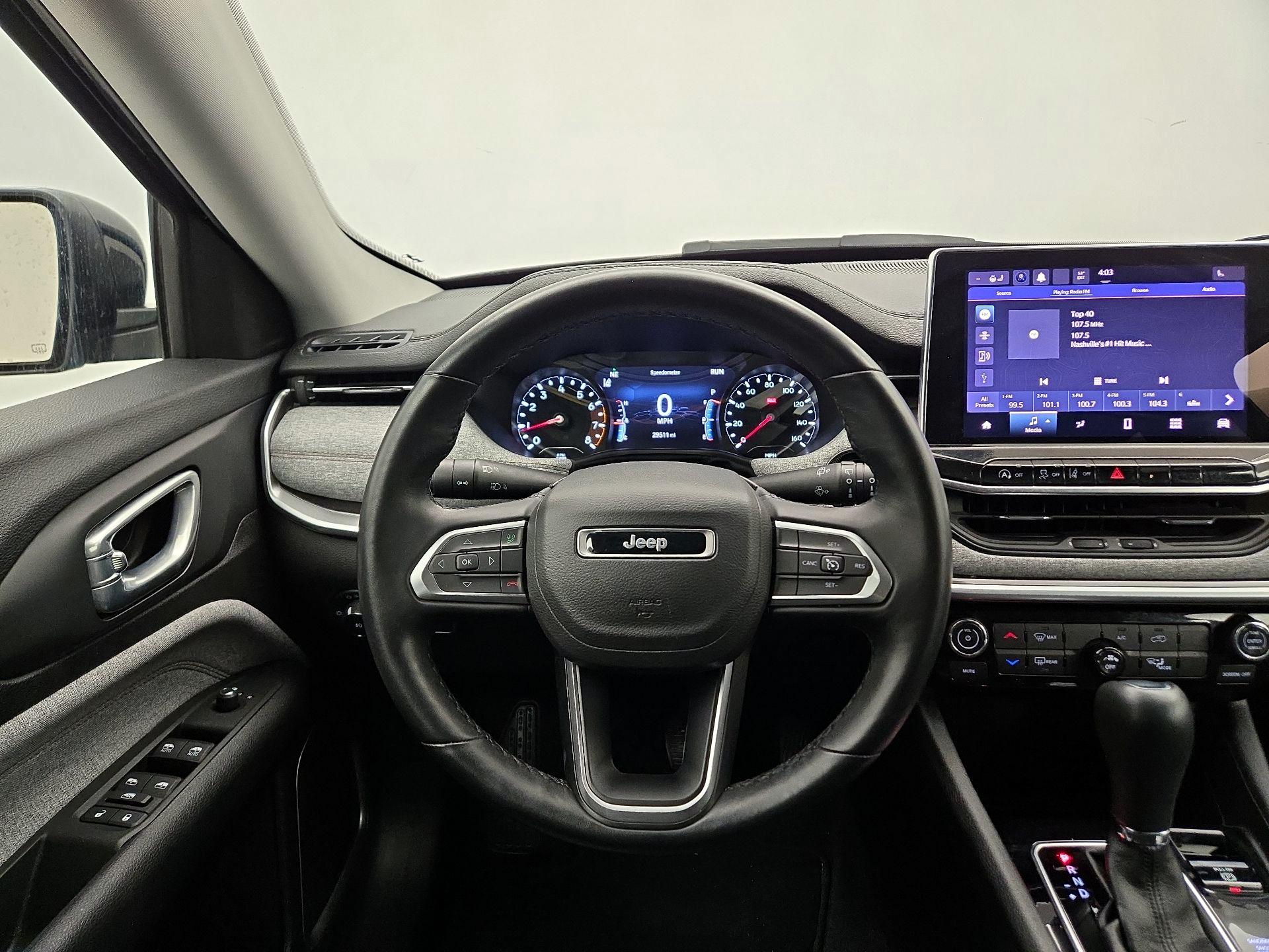 Thumbnail: 2022 Jeep Compass - 10