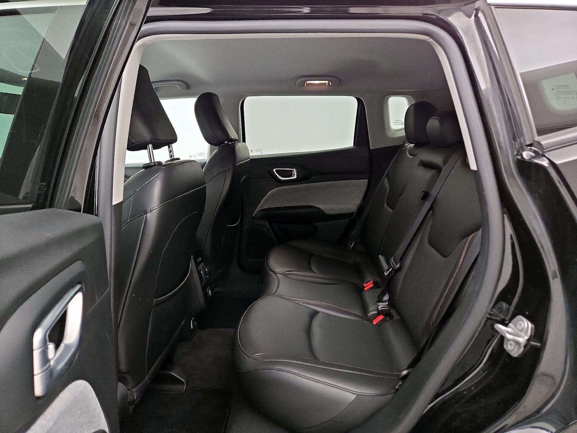 Thumbnail: 2022 Jeep Compass - 19