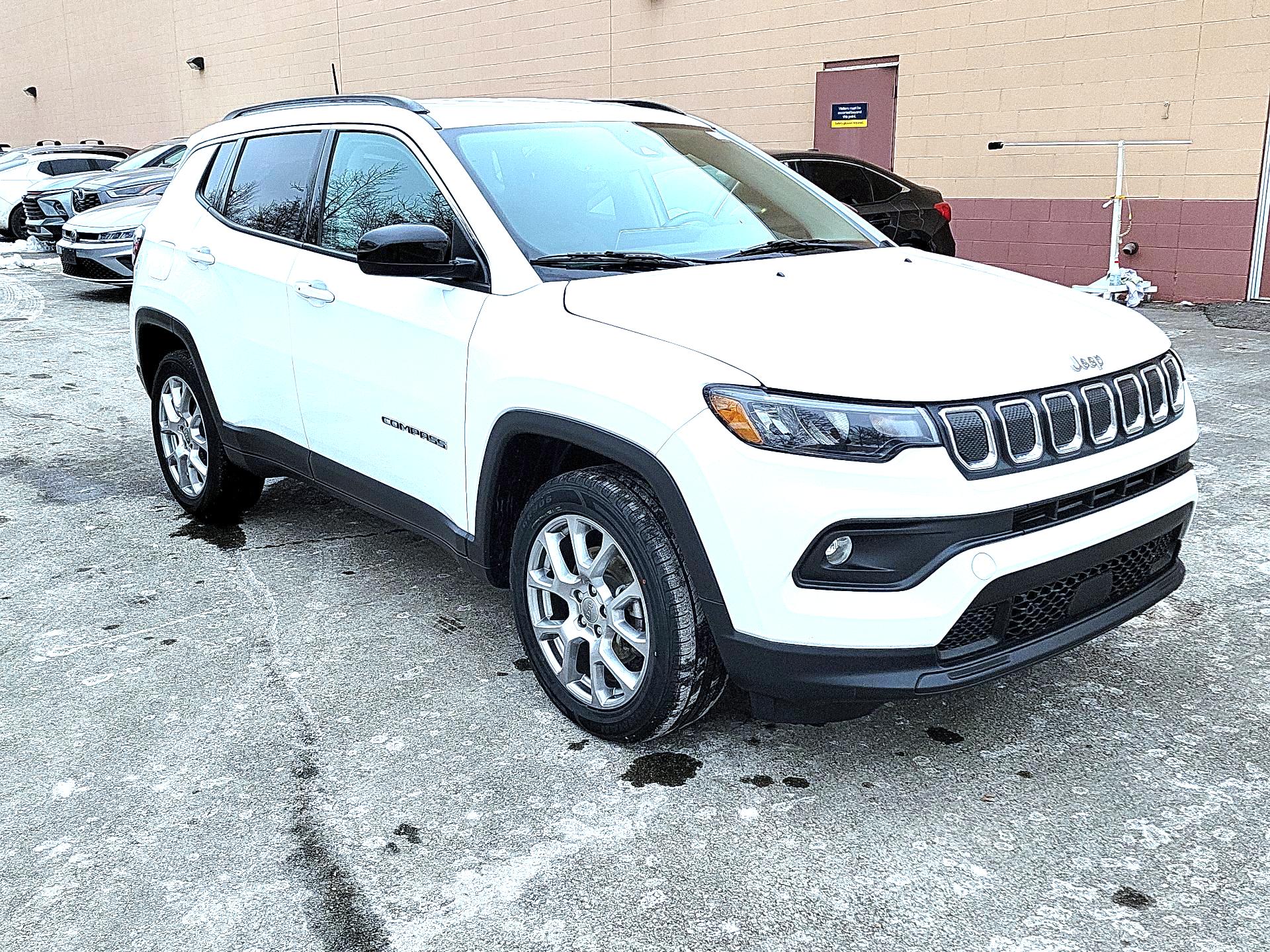 Thumbnail: 2022 Jeep Compass - 1