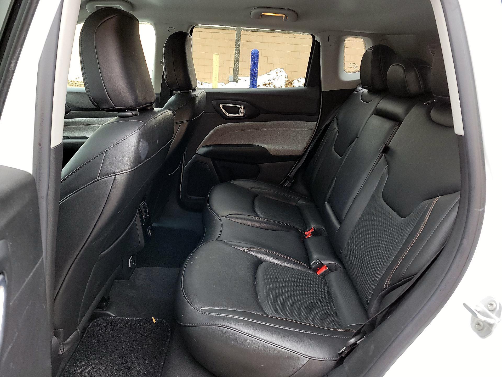 Thumbnail: 2022 Jeep Compass - 17