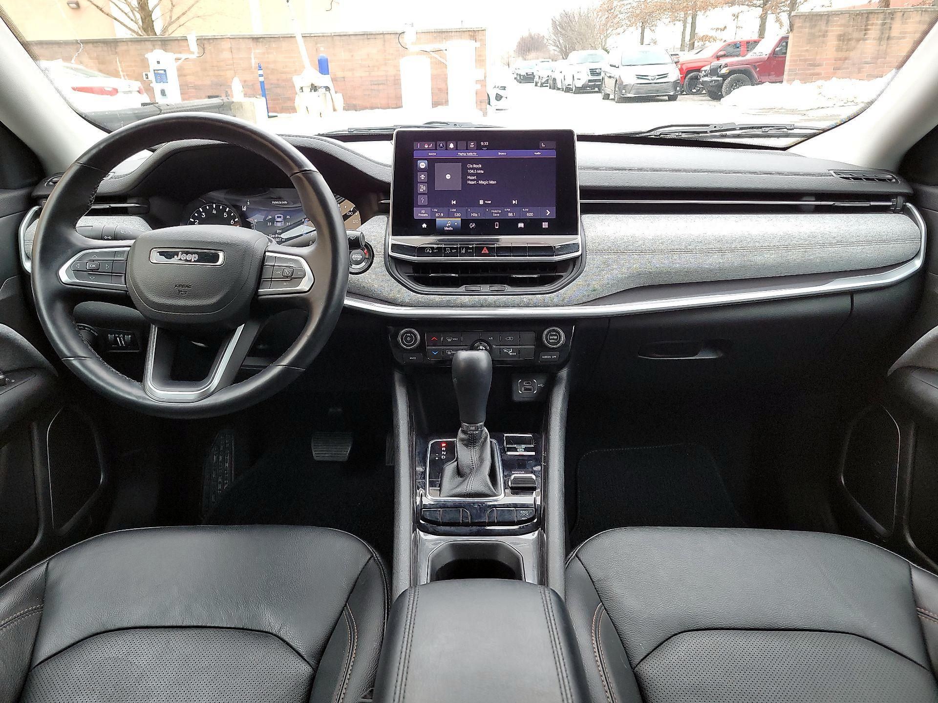 Thumbnail: 2022 Jeep Compass - 8