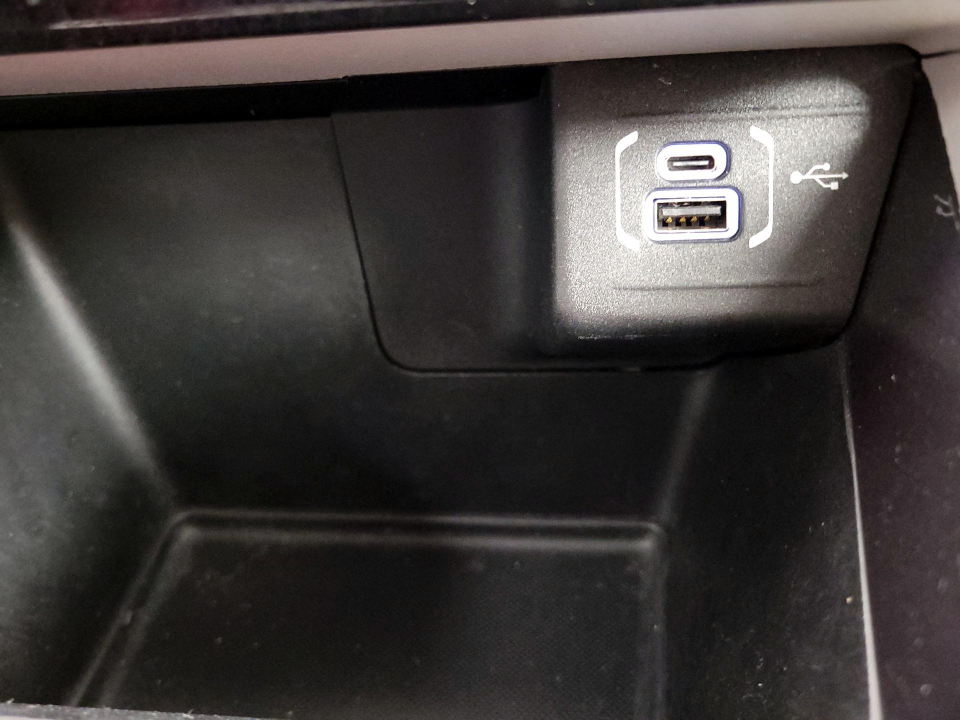 Thumbnail: 2022 Jeep Compass - 18