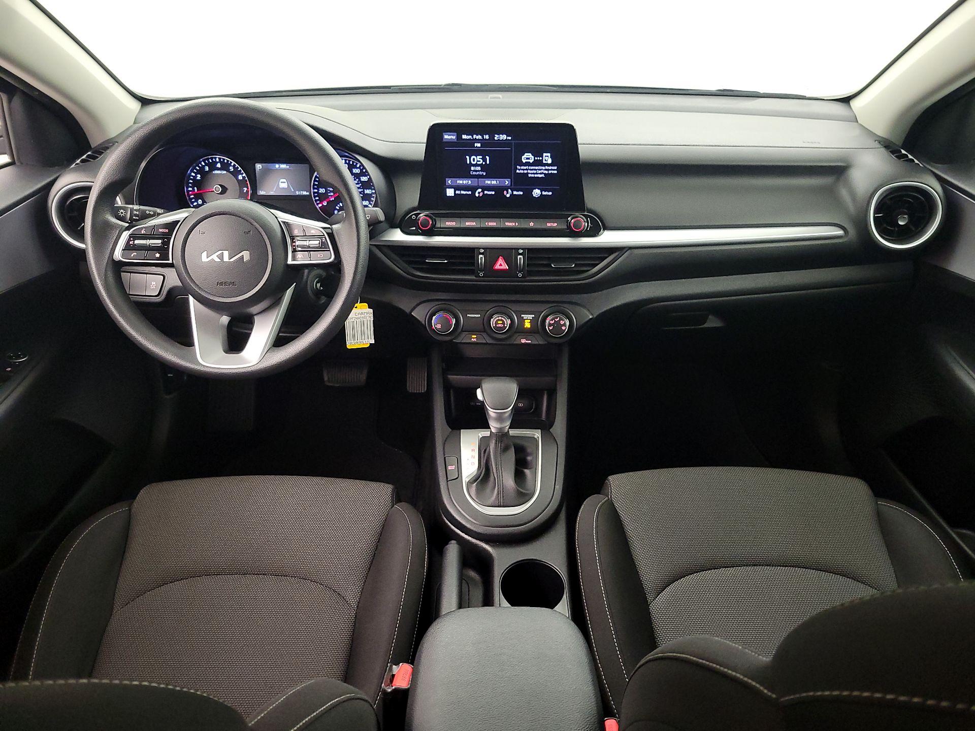 Thumbnail: 2024 Kia Forte - 9