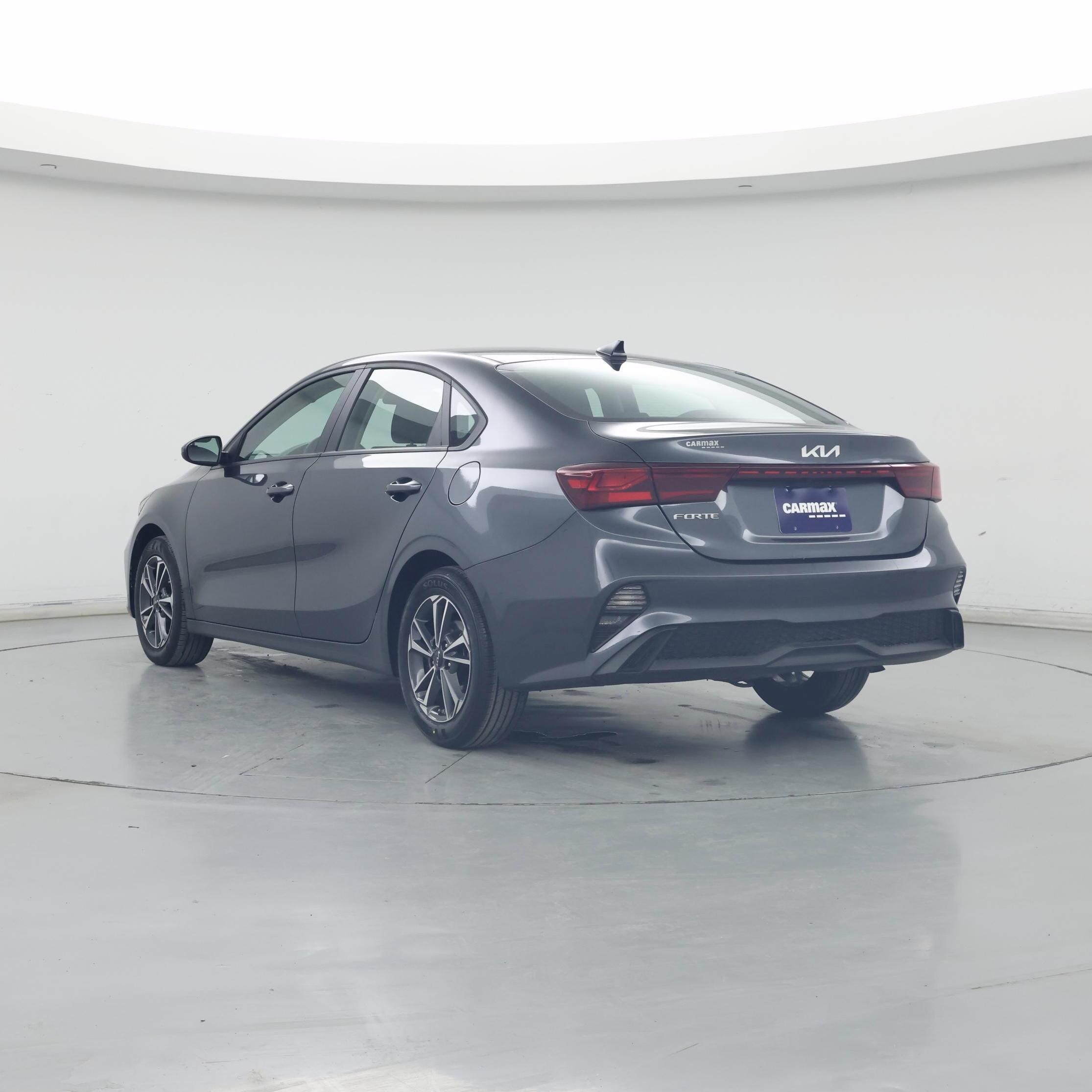 Thumbnail: 2024 Kia Forte - 2