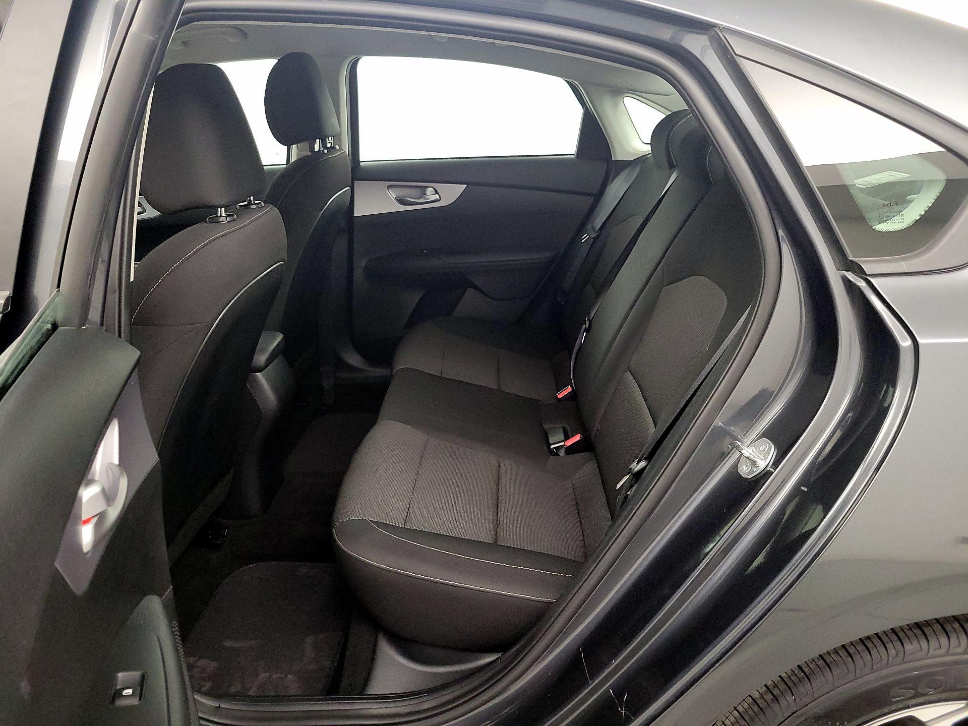 Thumbnail: 2024 Kia Forte - 19