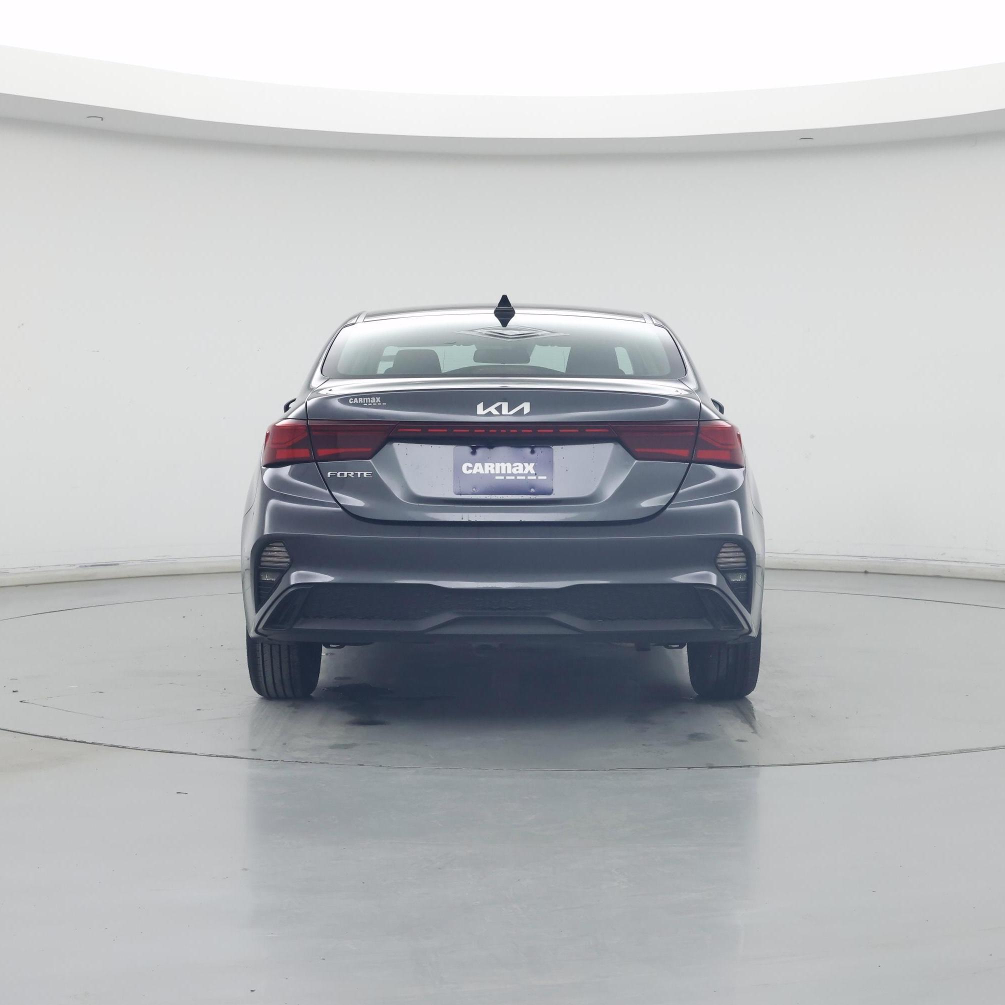 Thumbnail: 2024 Kia Forte - 6