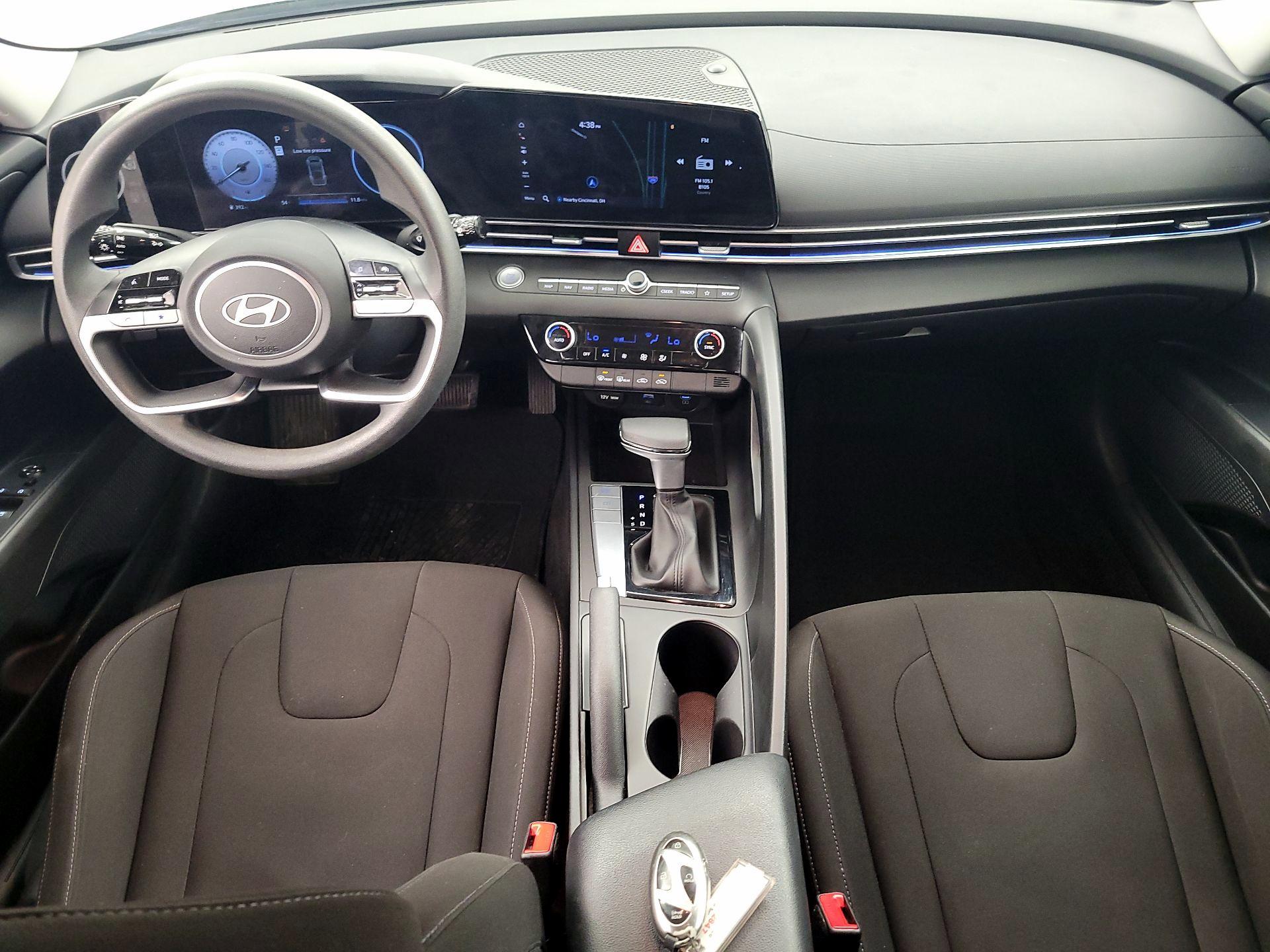 Thumbnail: 2024 Hyundai Elantra - 9