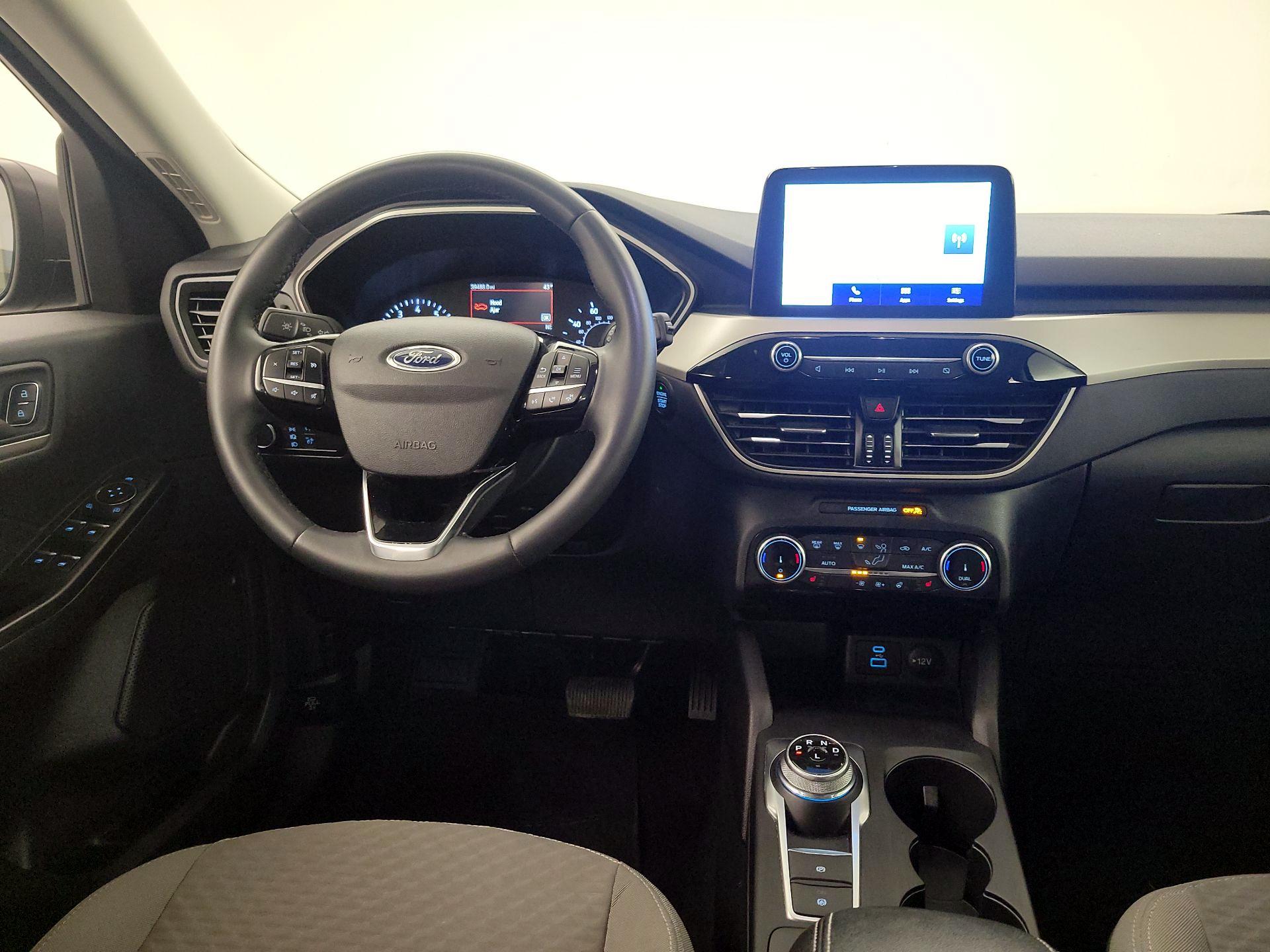 Thumbnail: 2022 Ford Escape - 10