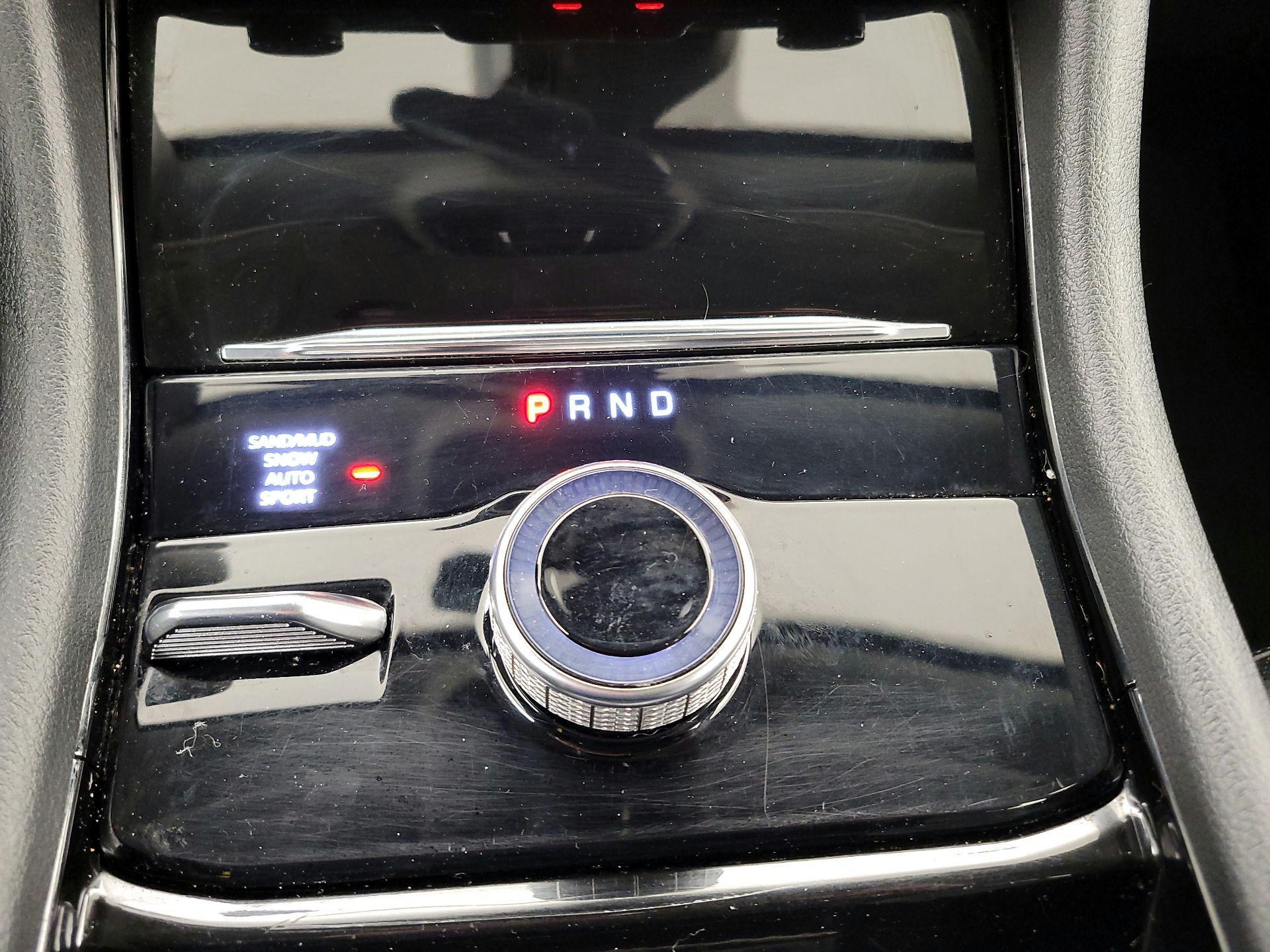 Thumbnail: 2023 Jeep Grand Cherokee - 18