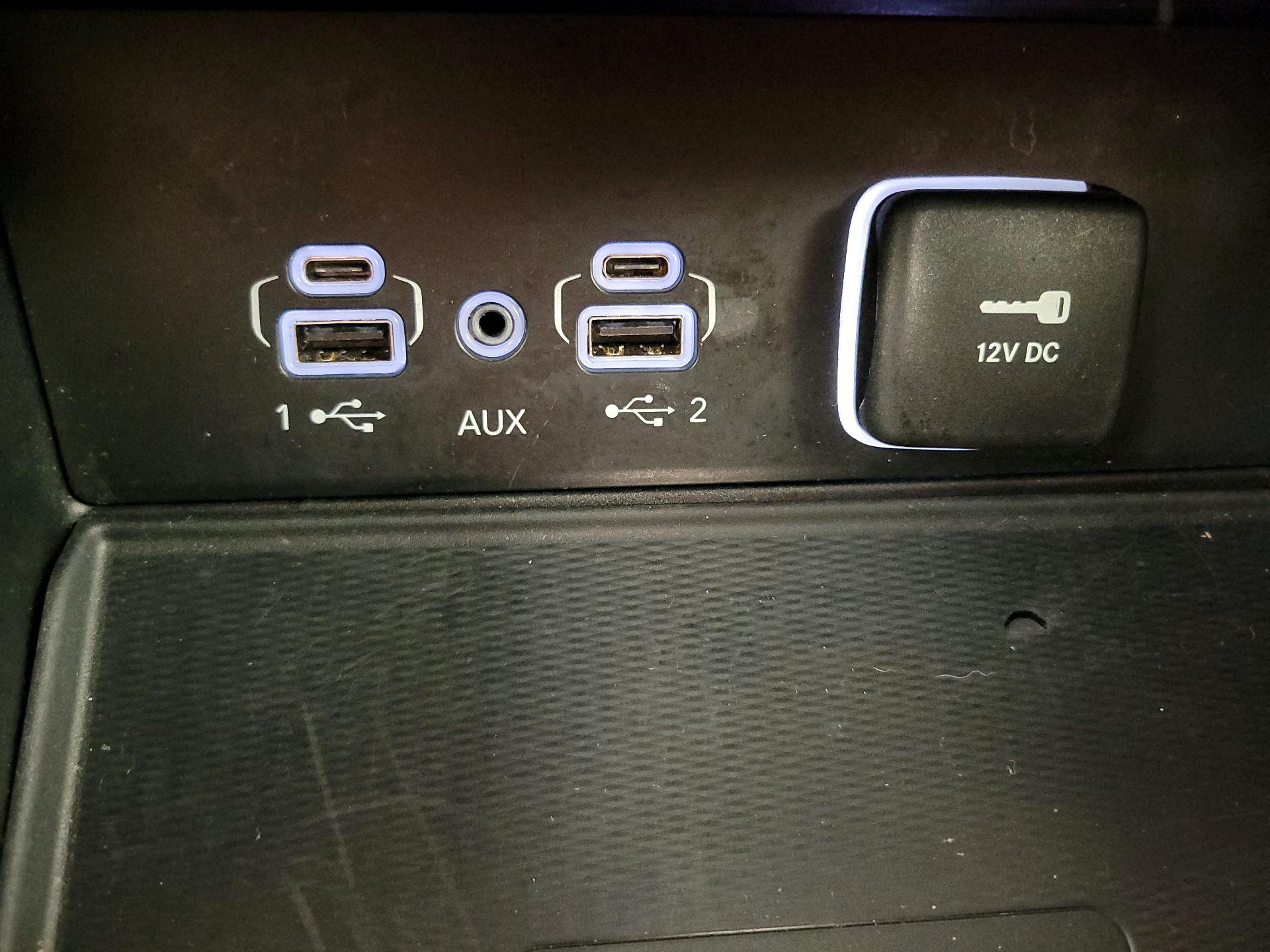 Thumbnail: 2023 Jeep Grand Cherokee - 19