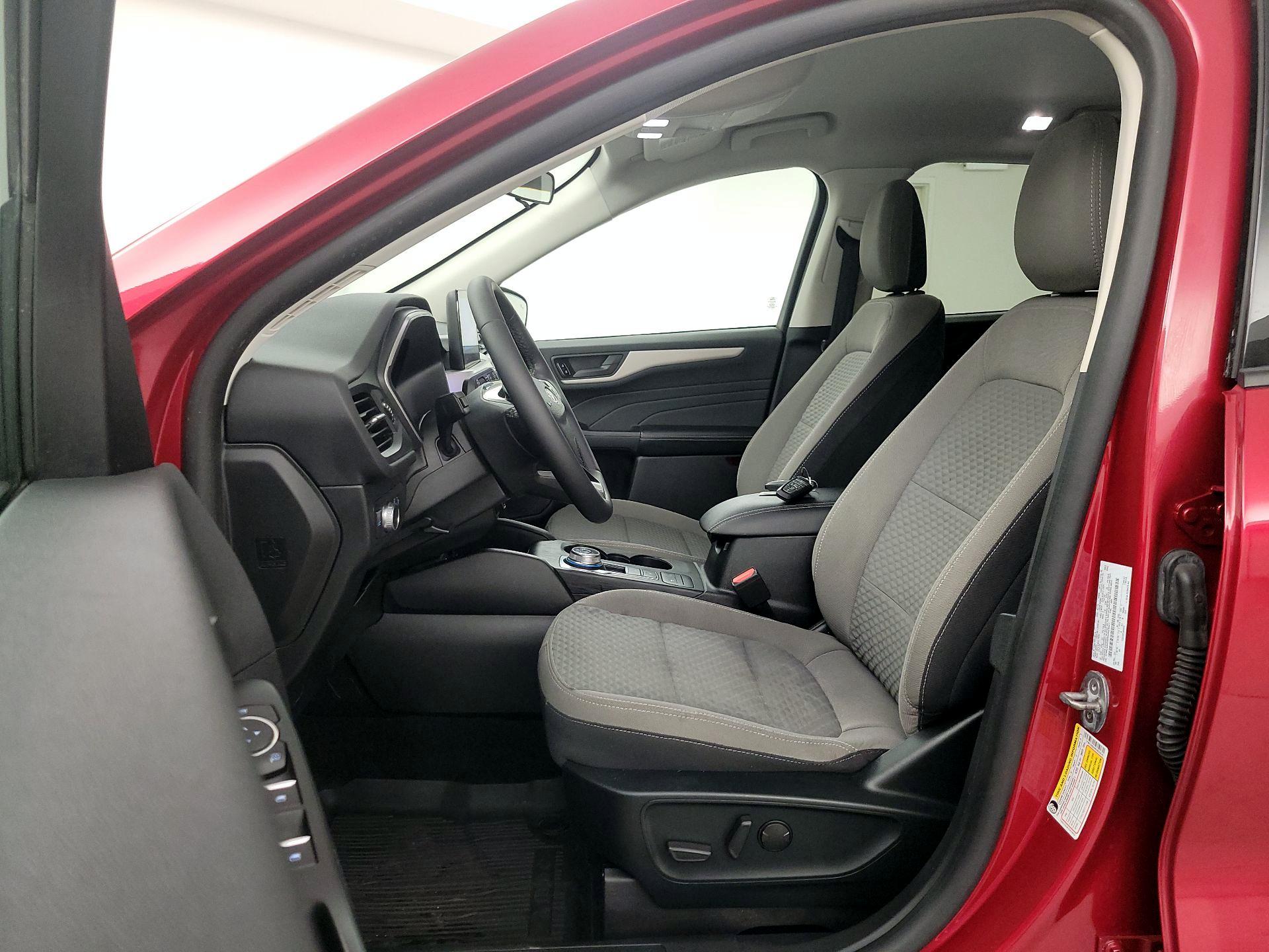 Thumbnail: 2022 Ford Escape - 11