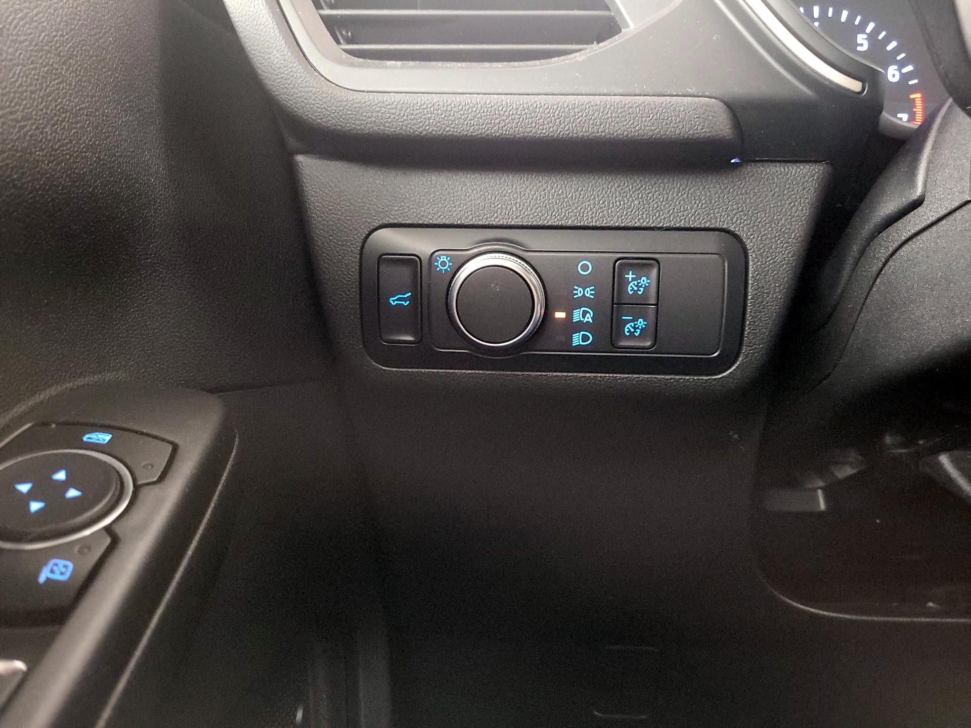 Thumbnail: 2022 Ford Escape - 13