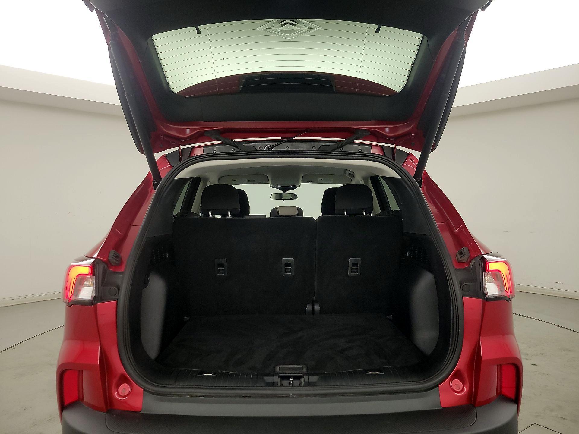 Thumbnail: 2022 Ford Escape - 20