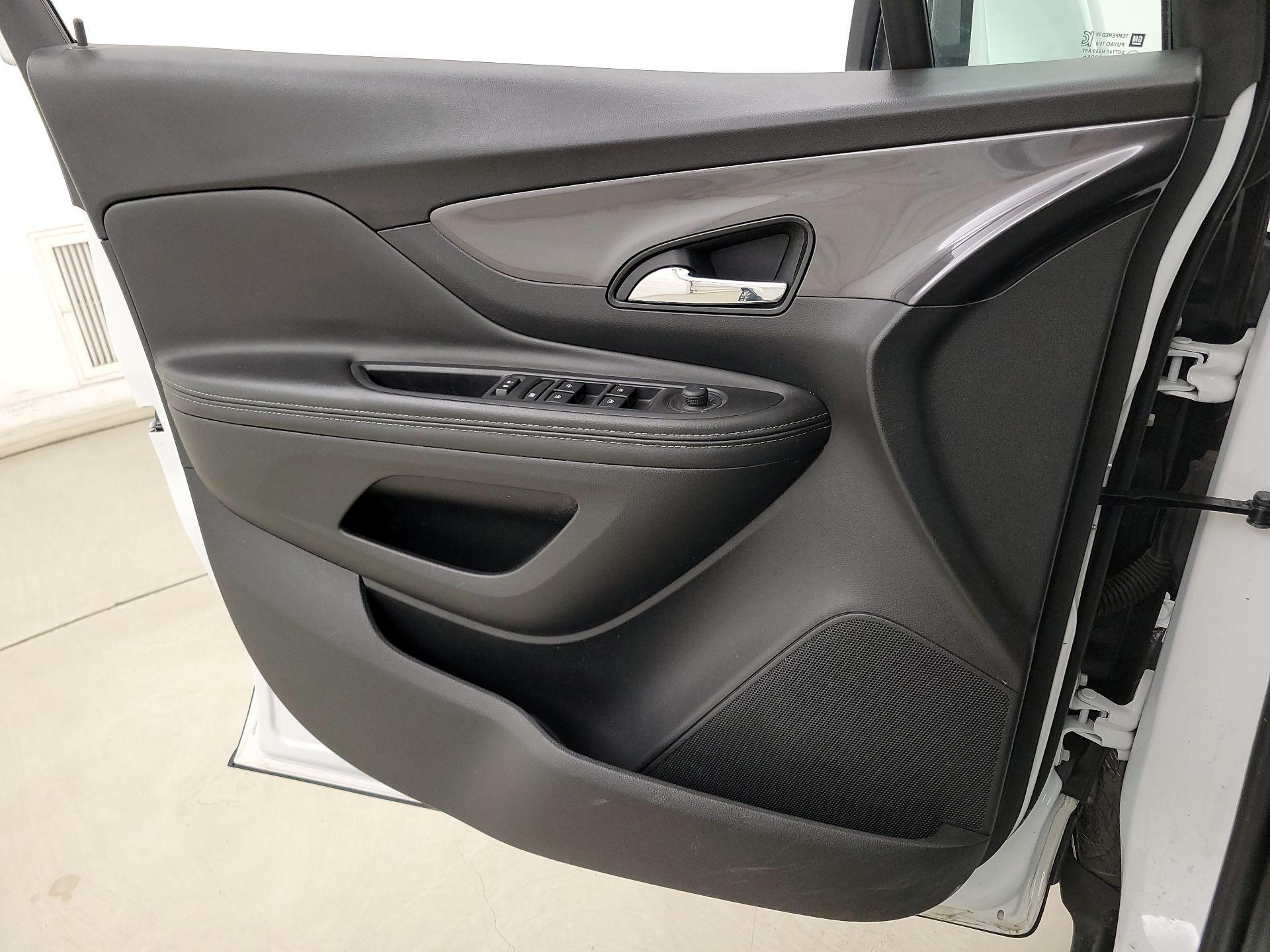 Thumbnail: 2022 Buick Encore - 12