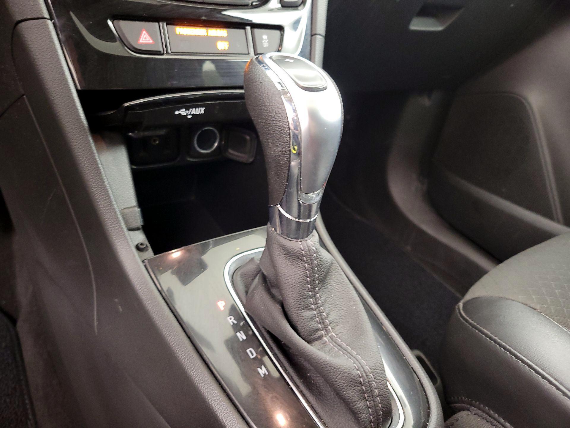 Thumbnail: 2022 Buick Encore - 17