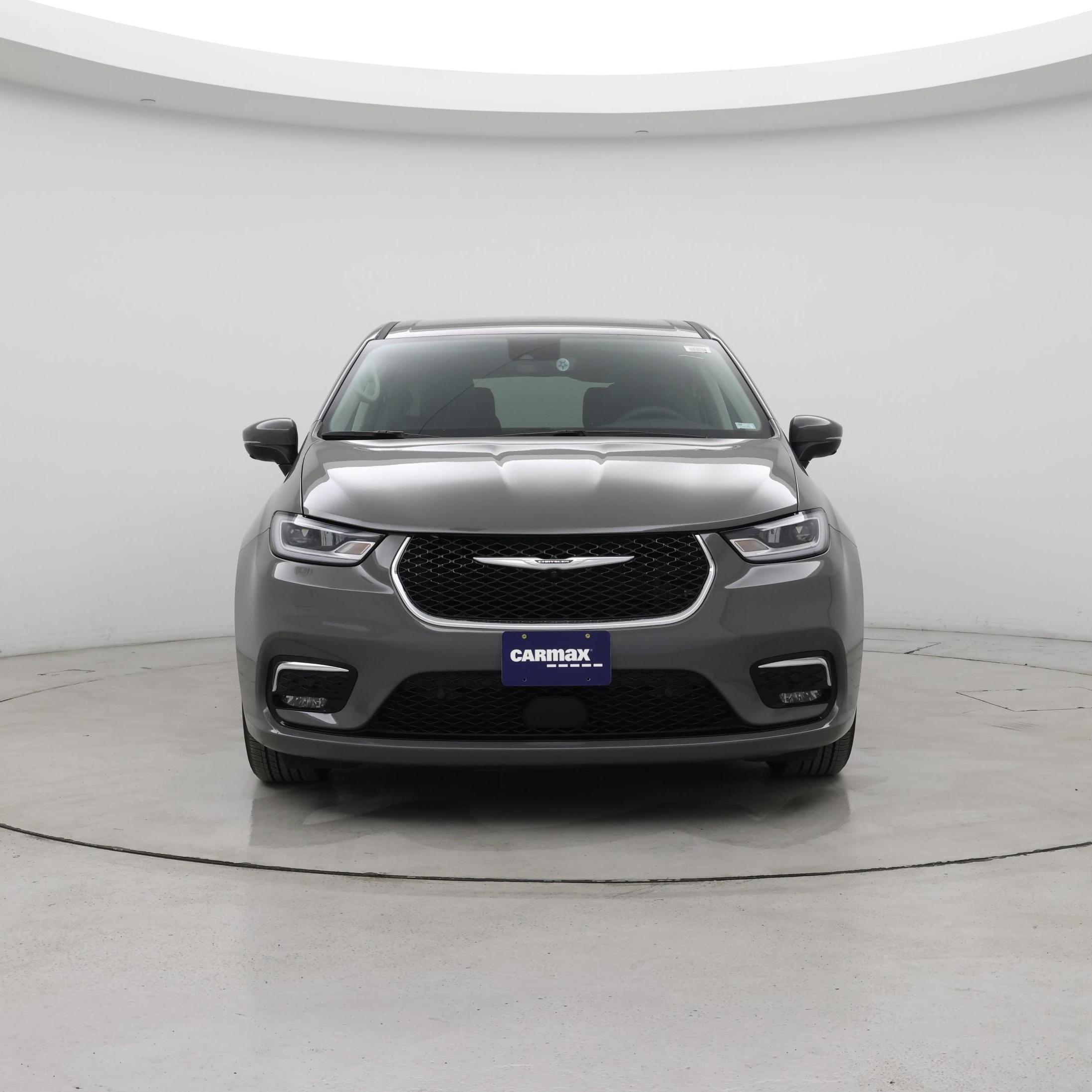 Thumbnail: 2023 Chrysler Pacifica - 5