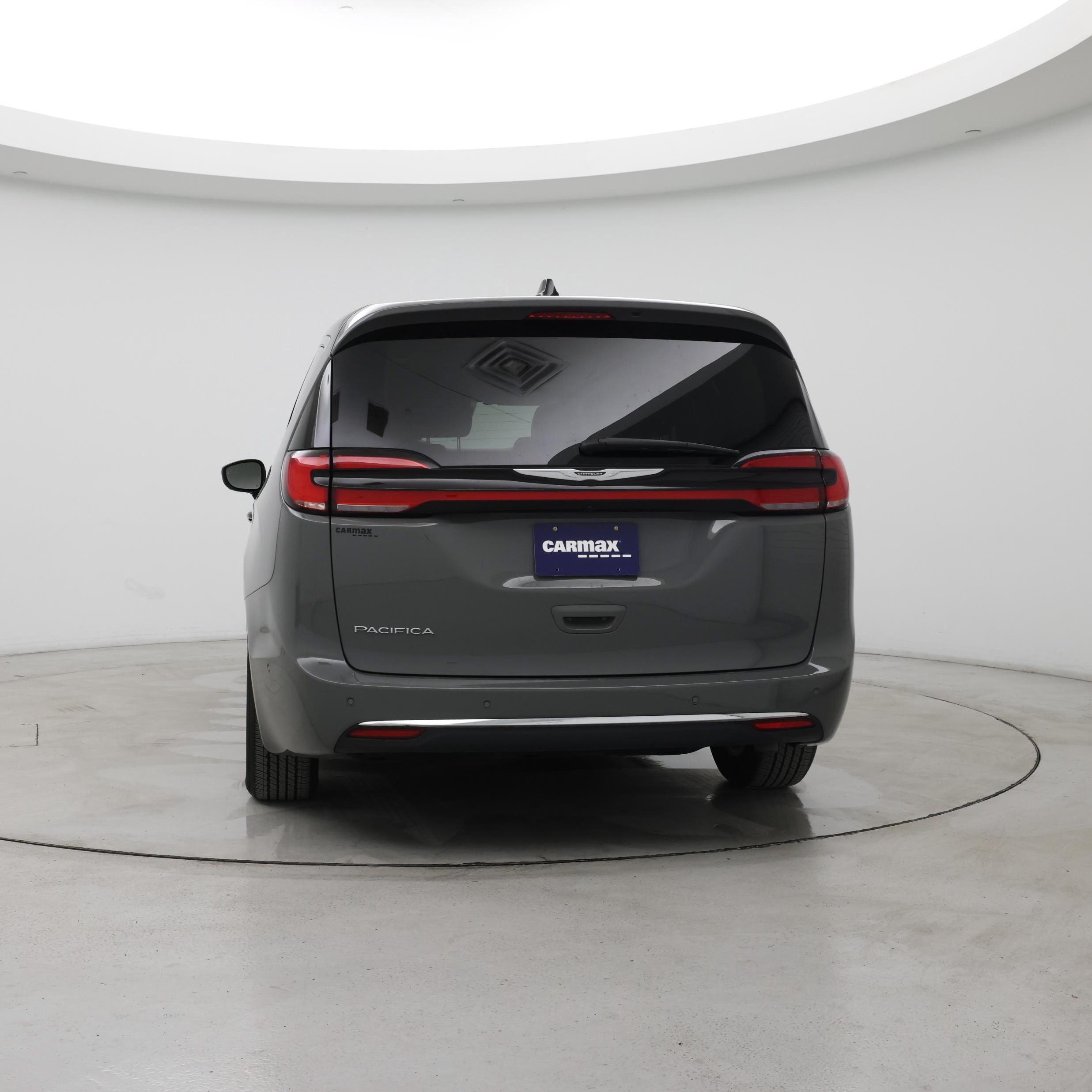 Thumbnail: 2023 Chrysler Pacifica - 6