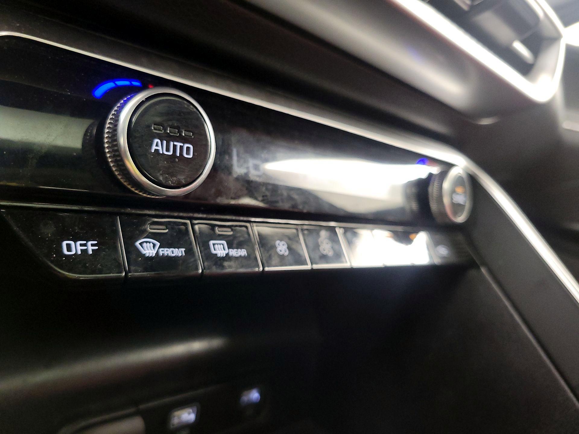 Thumbnail: 2023 Kia K5 - 17