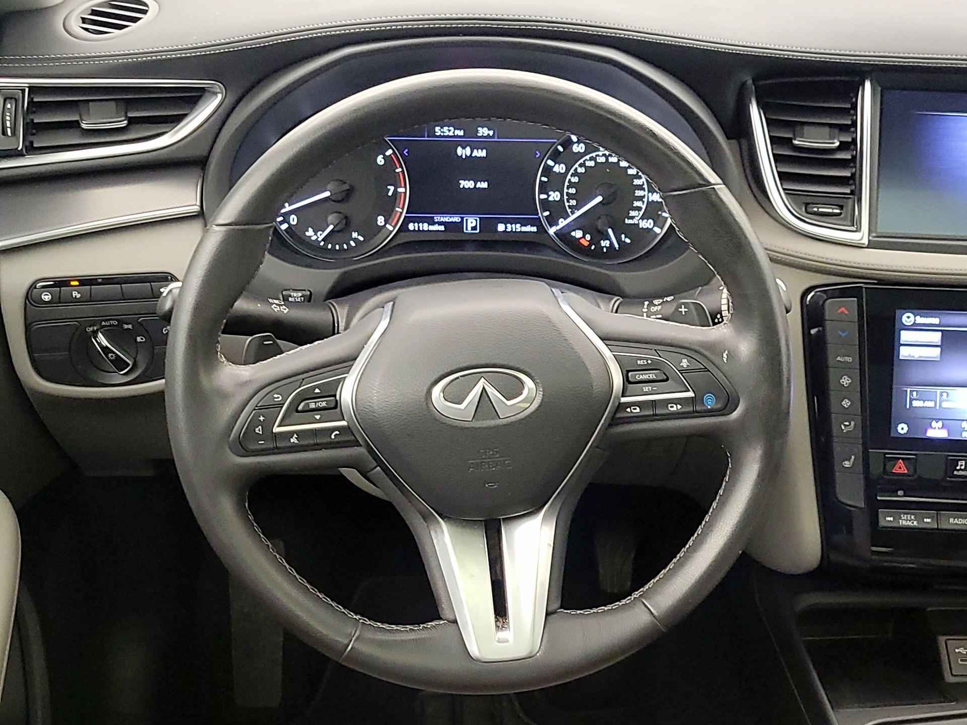 Thumbnail: 2023 INFINITI QX50 - 10