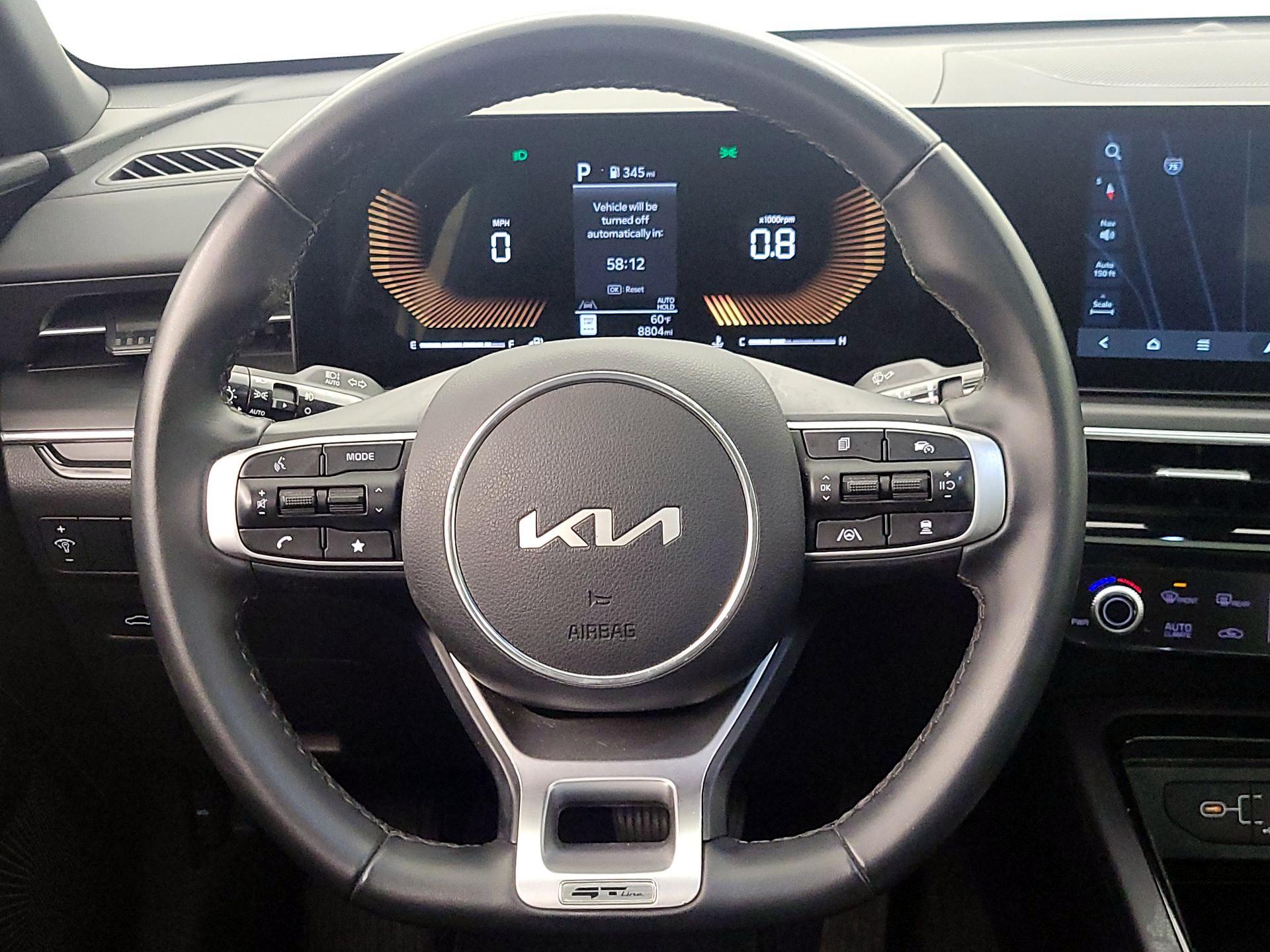 Thumbnail: 2025 Kia K5 - 10