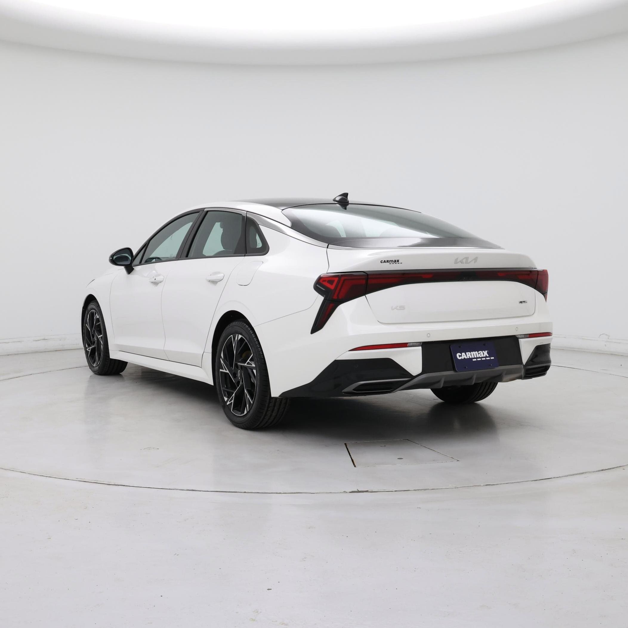 Thumbnail: 2025 Kia K5 - 2