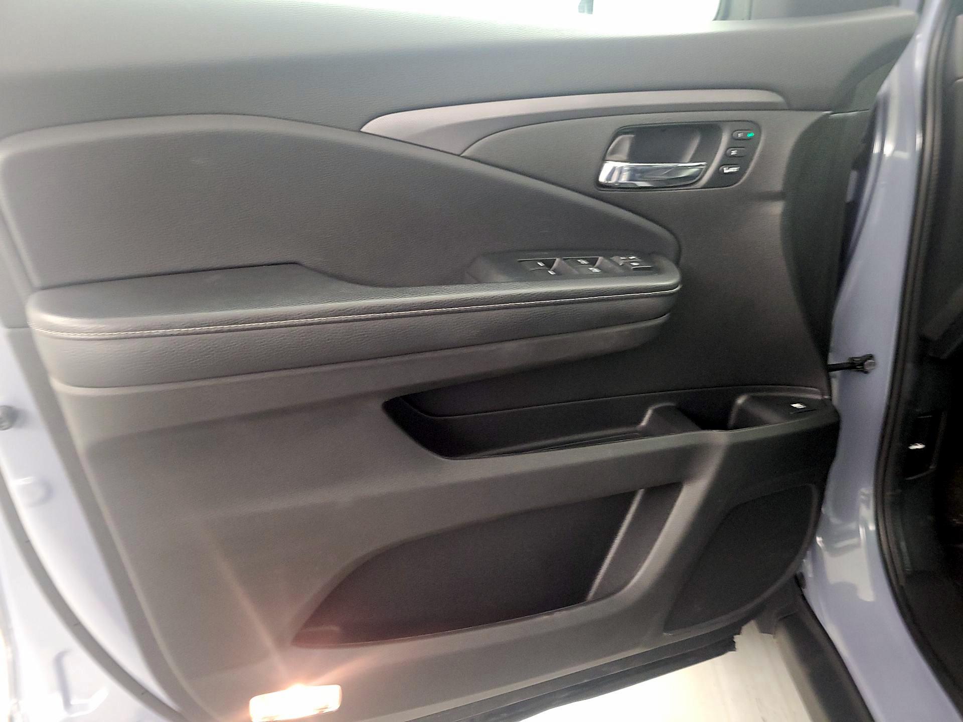 Thumbnail: 2023 Honda Ridgeline - 12