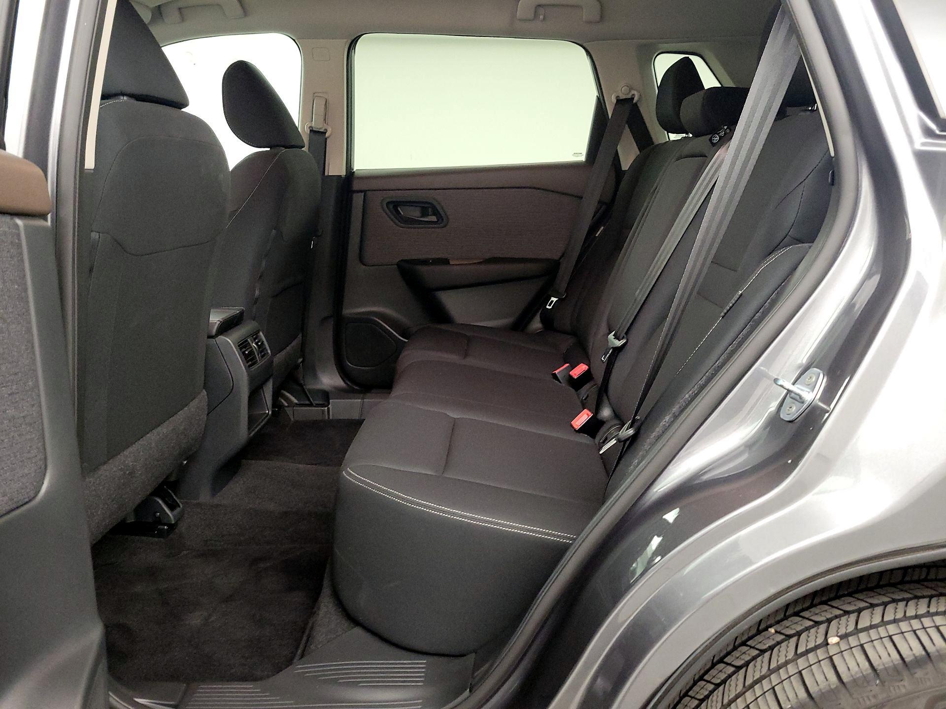 Thumbnail: 2023 Nissan Rogue - 19