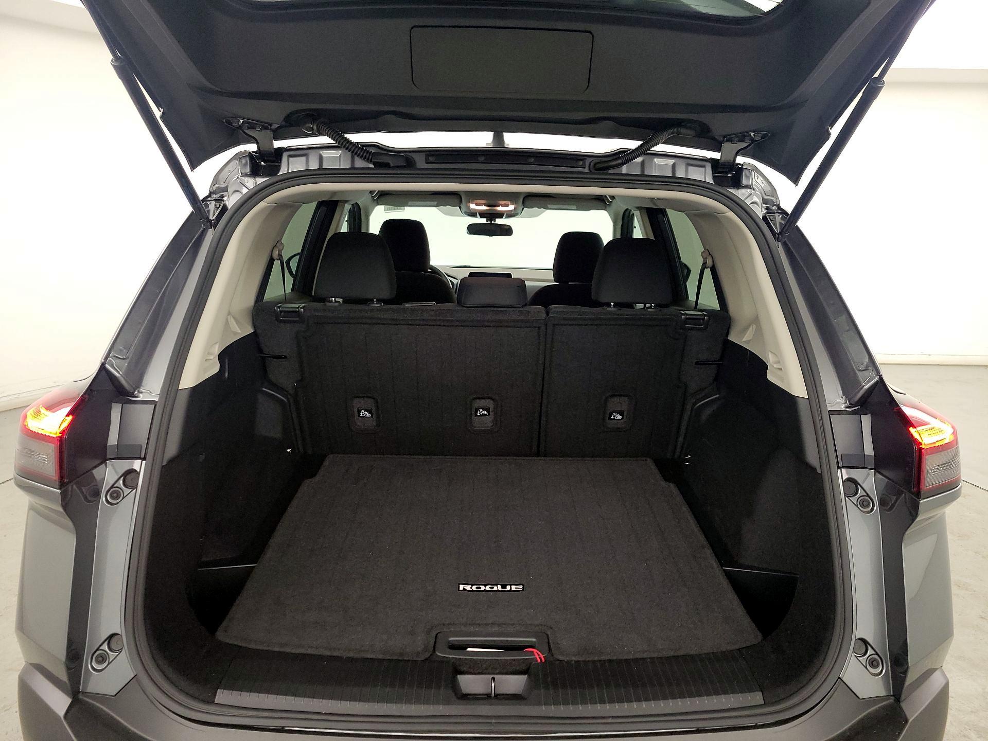 Thumbnail: 2023 Nissan Rogue - 20