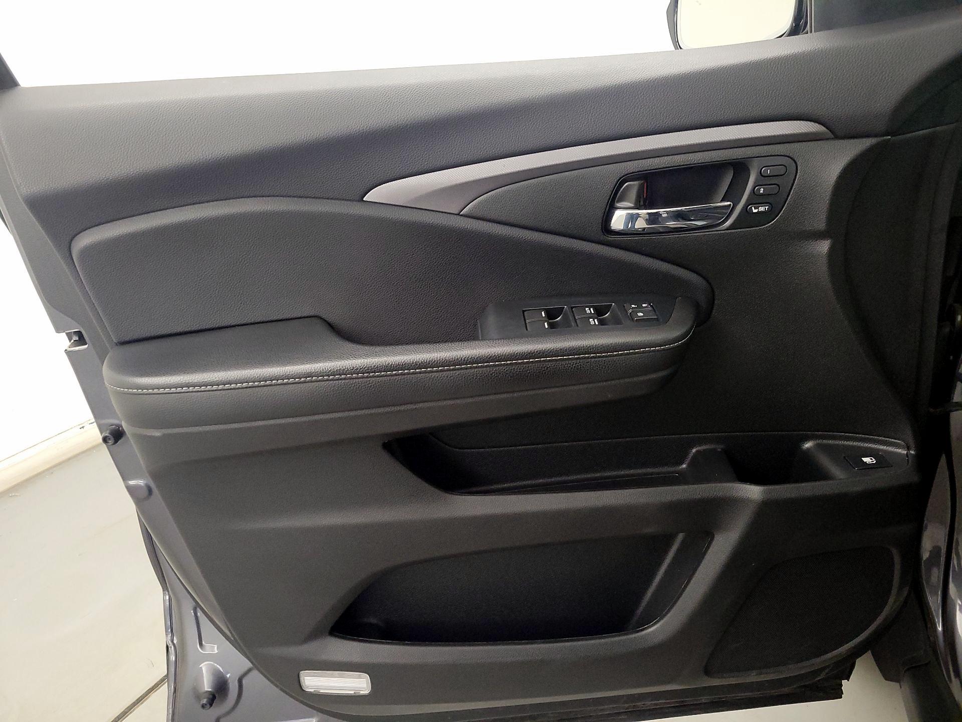 Thumbnail: 2023 Honda Ridgeline - 12